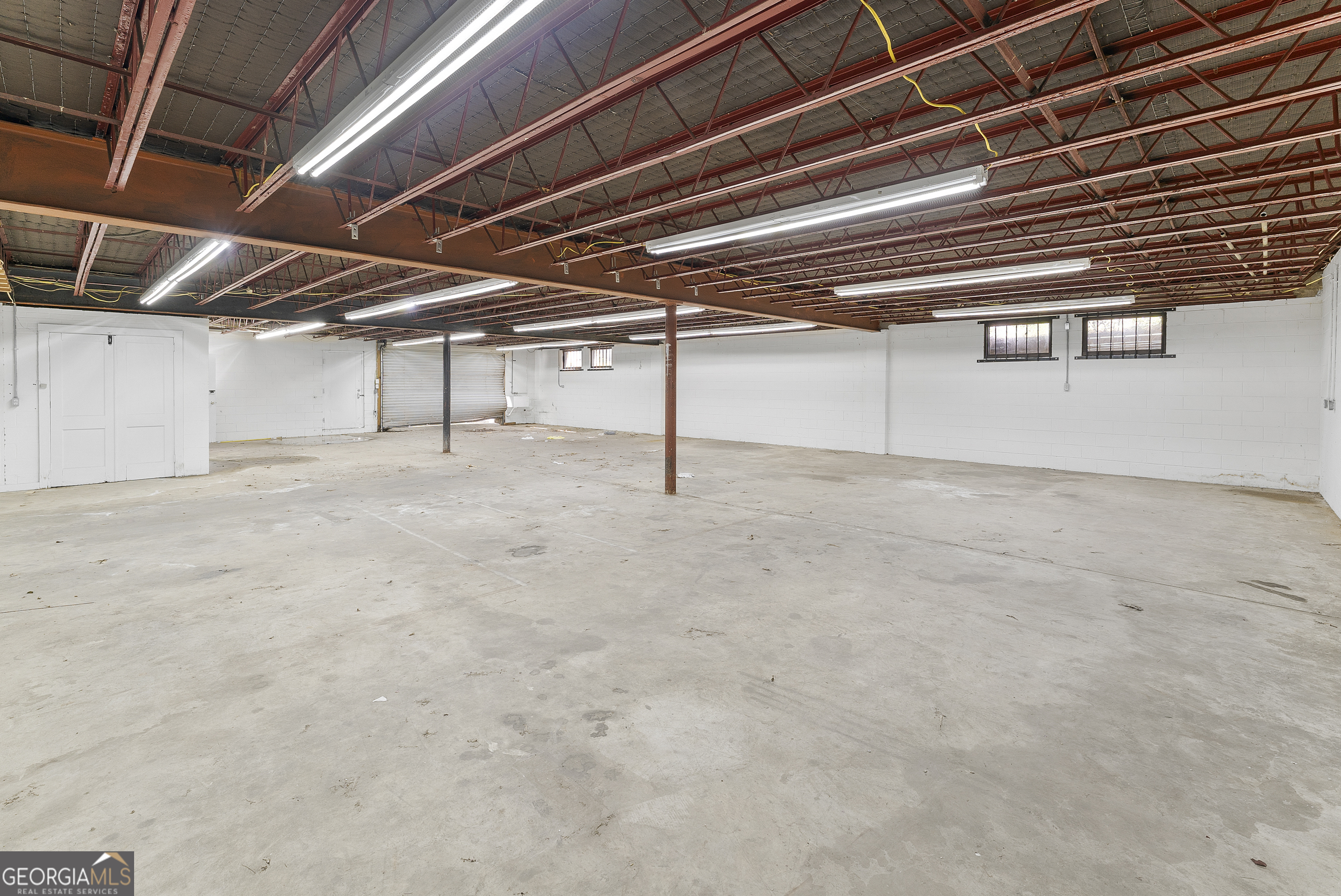 201 W Moring Street Property Photo 17
