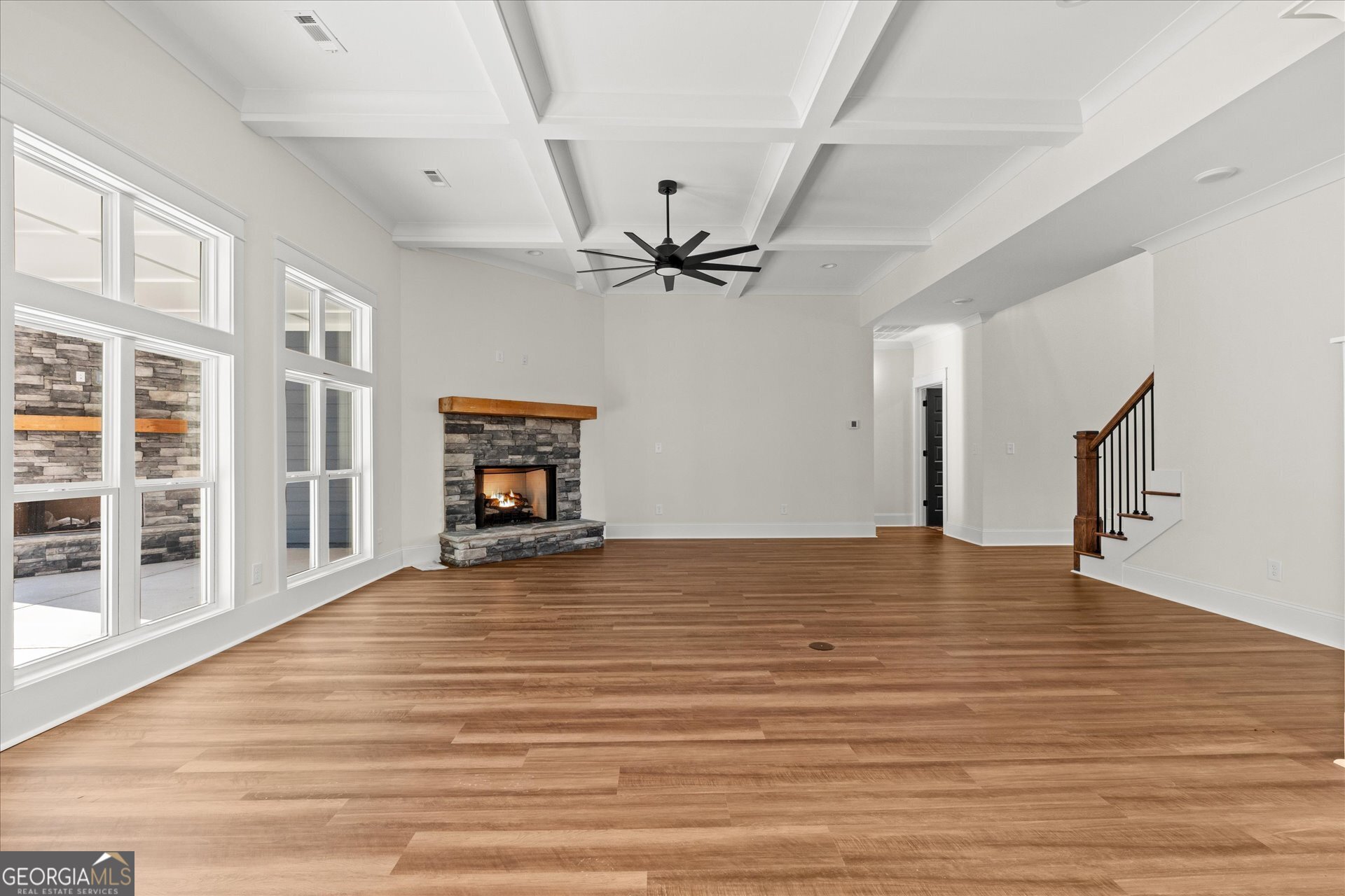 157 West Lake Boulevard Property Photo 11
