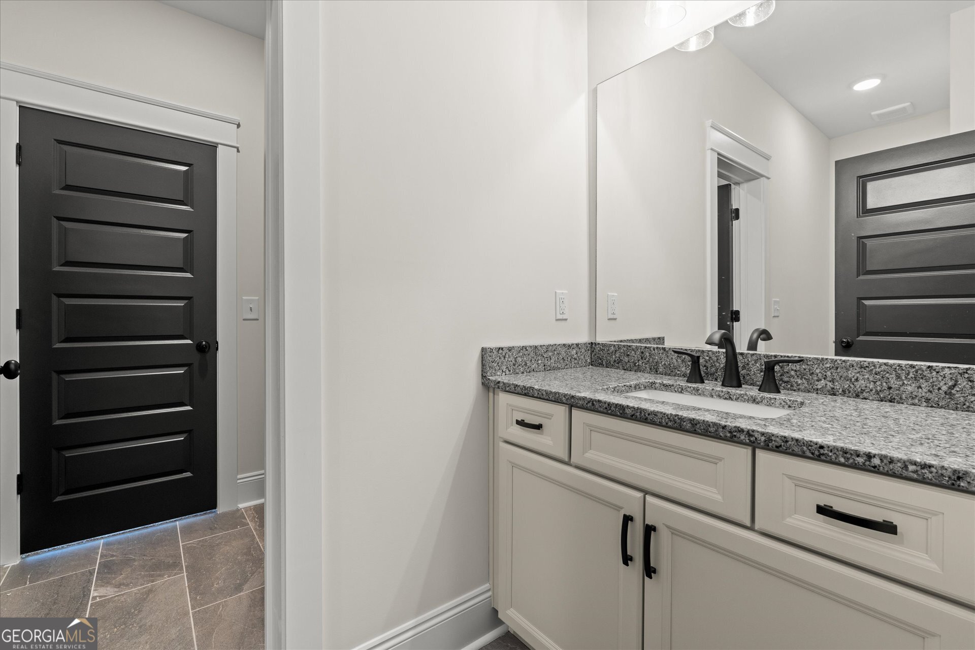 157 West Lake Boulevard Property Photo 27