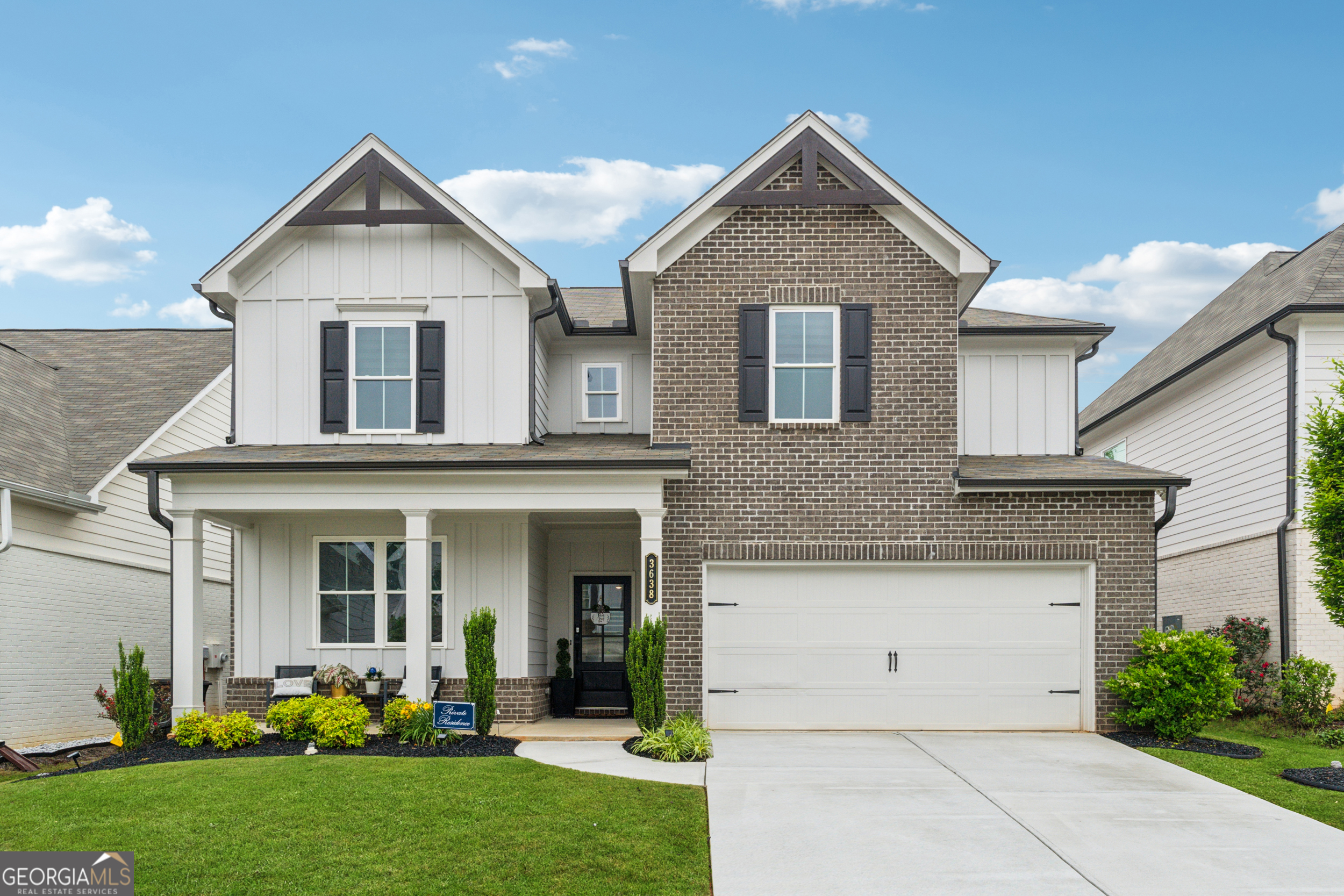 3638 Silvery Way Property Photo 1