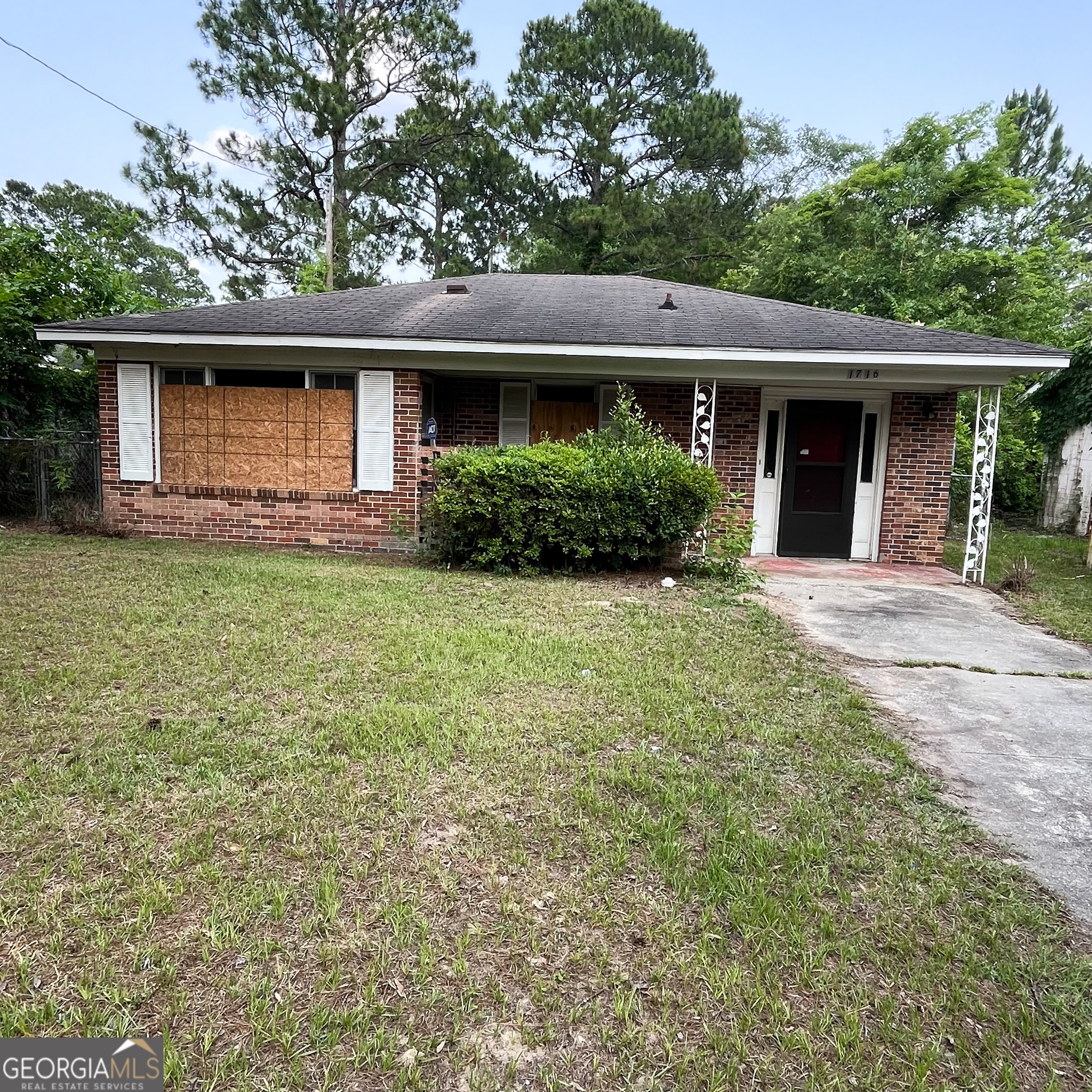 1716 S Madison Street Property Photo 1