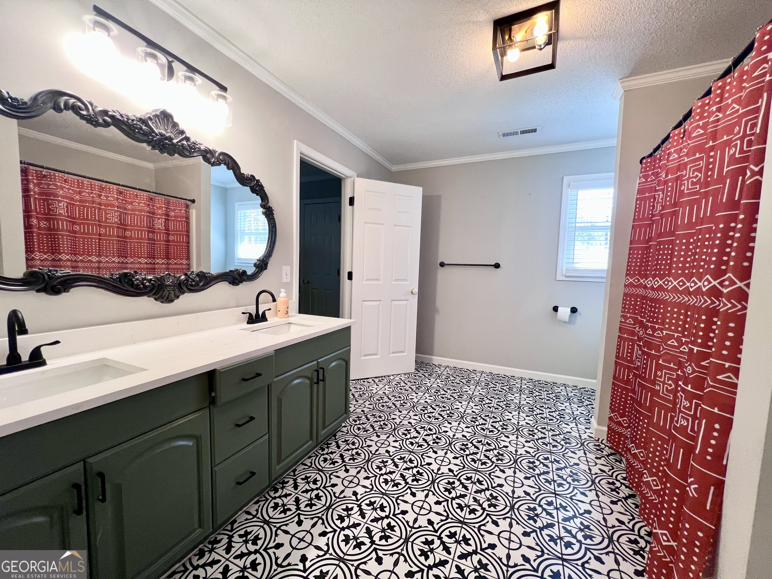 212 Teepee Trail Property Photo 28