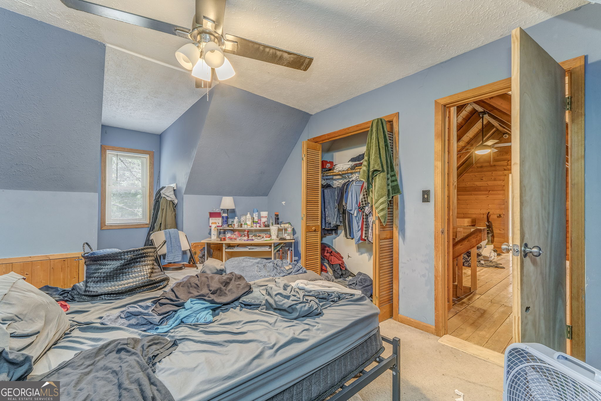 519 E Valley Road Ne Property Photo 18