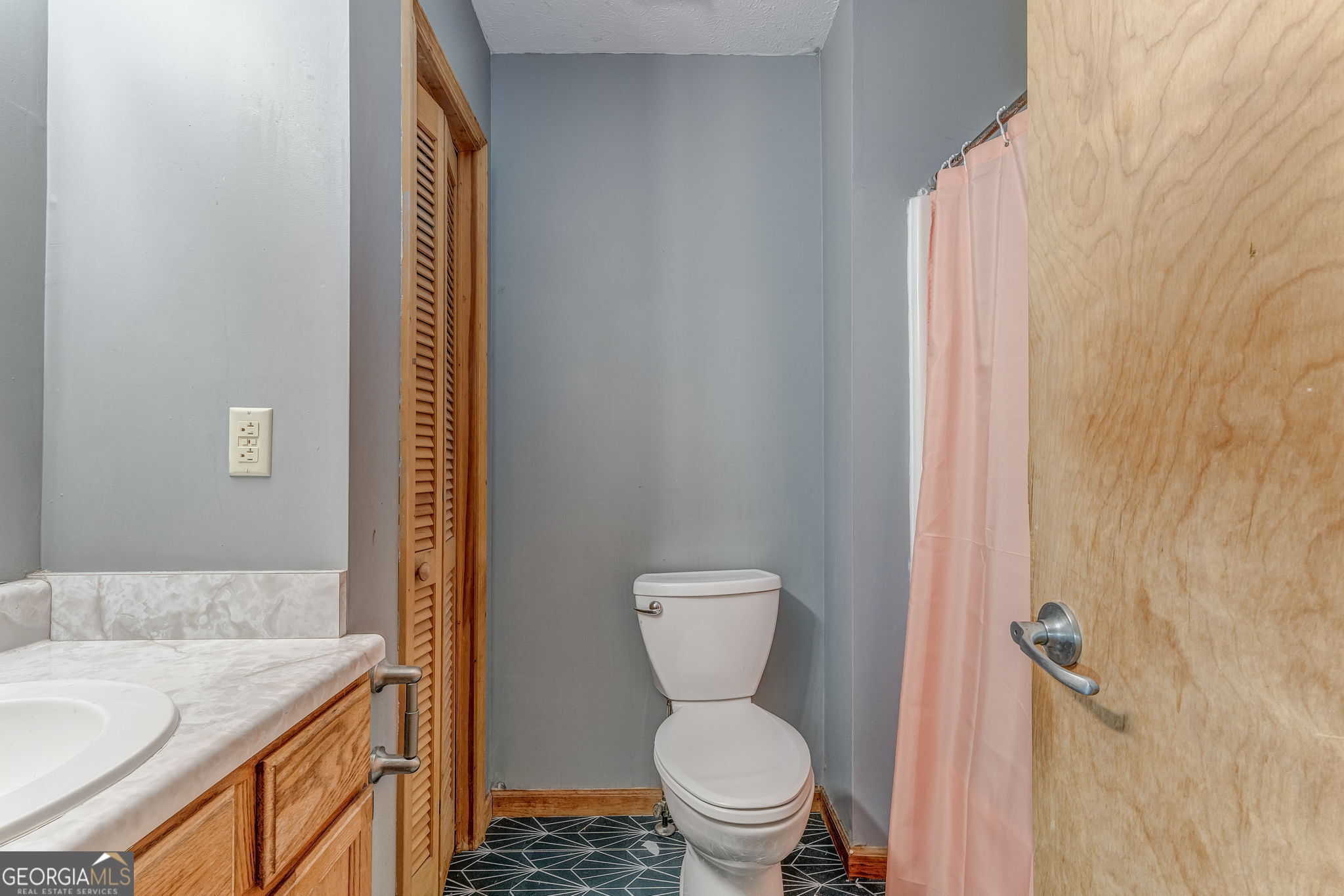 519 E Valley Road Ne Property Photo 19