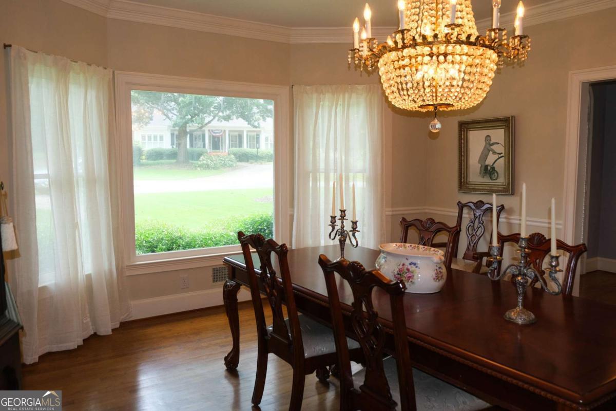 1101 Forrest Hills Drive Property Photo 6