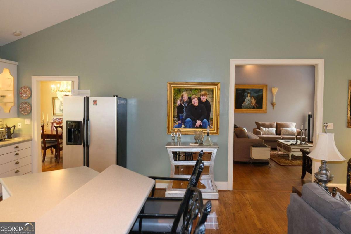 1101 Forrest Hills Drive Property Photo 9