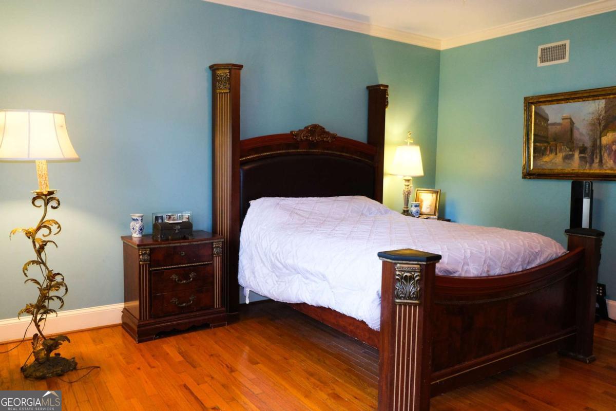 1101 Forrest Hills Drive Property Photo 16