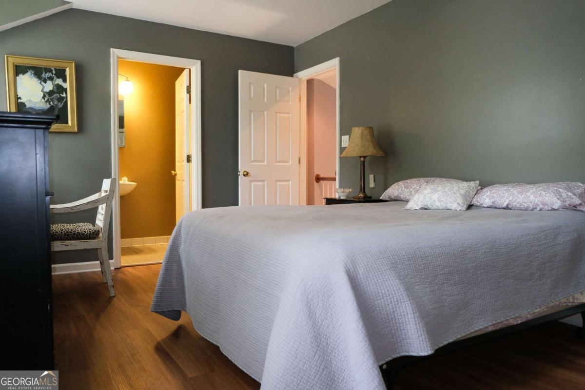 1101 Forrest Hills Drive Property Photo 22