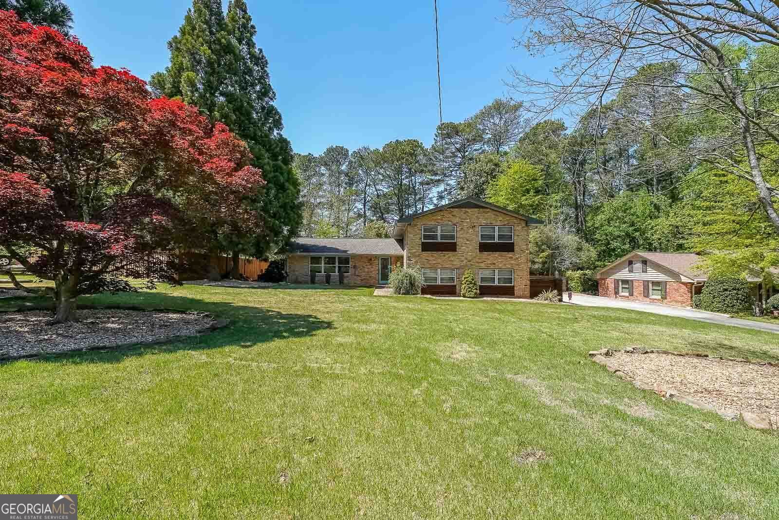3530 Embry Circle Circle Property Photo 1