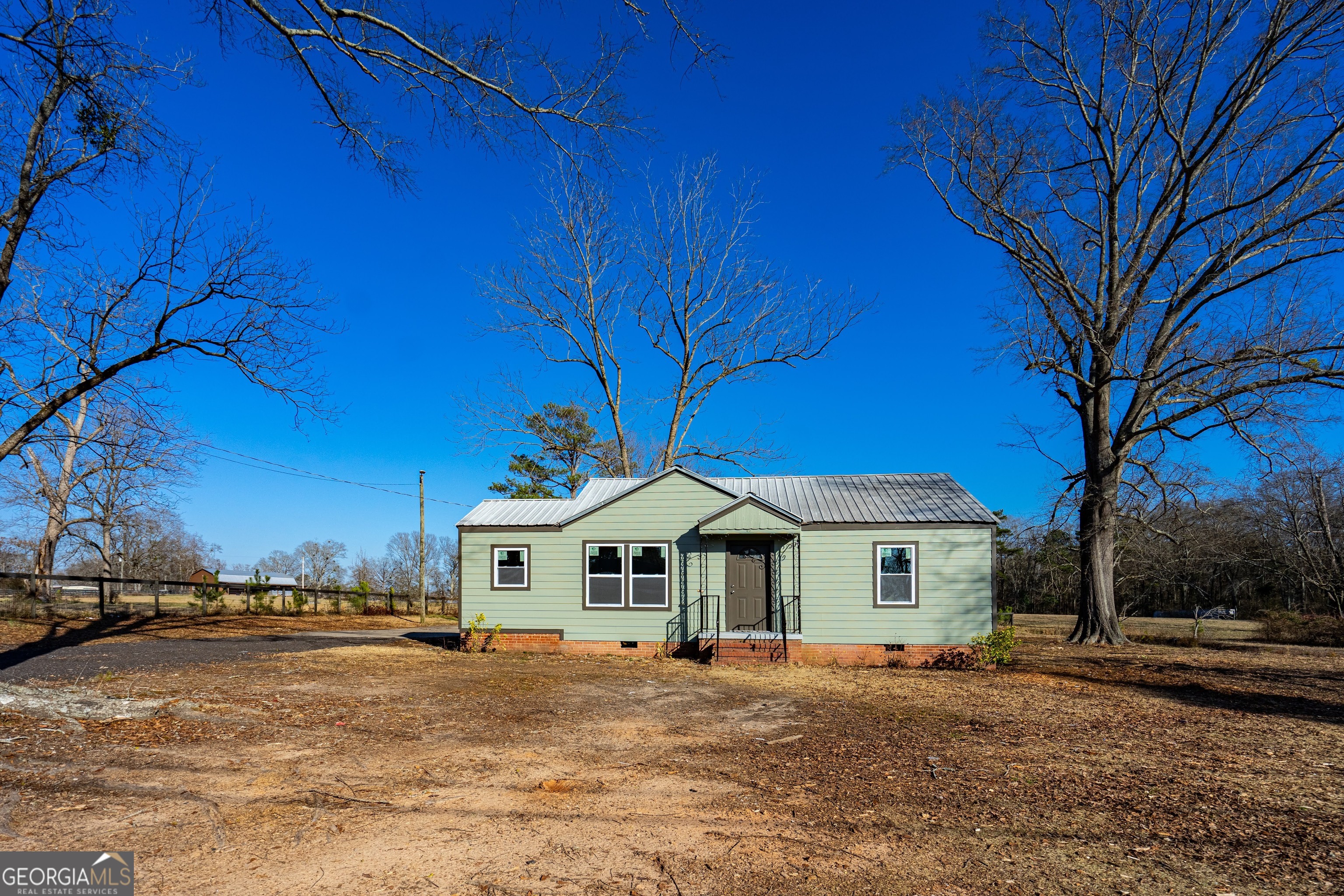 439 Cooley Road Property Photo 1