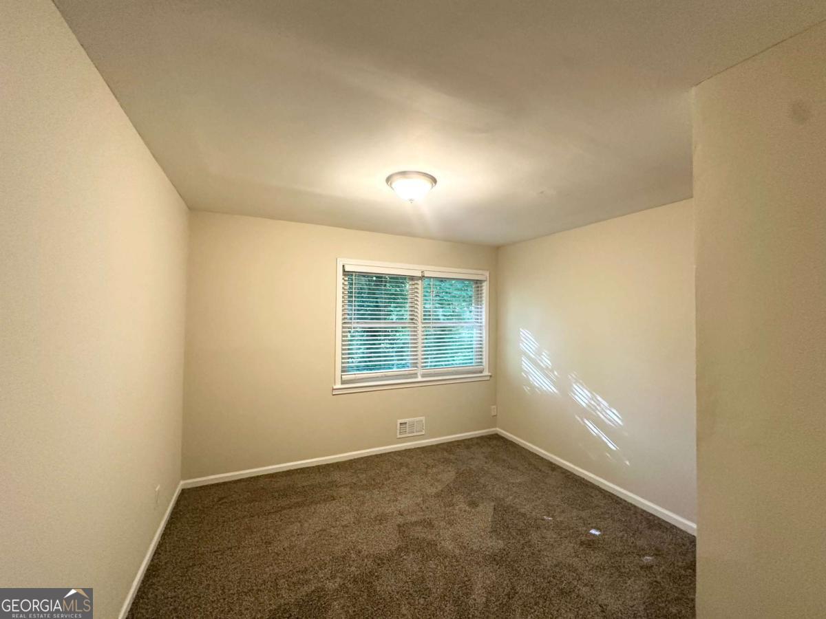3158 Wisteria Way Property Photo 6