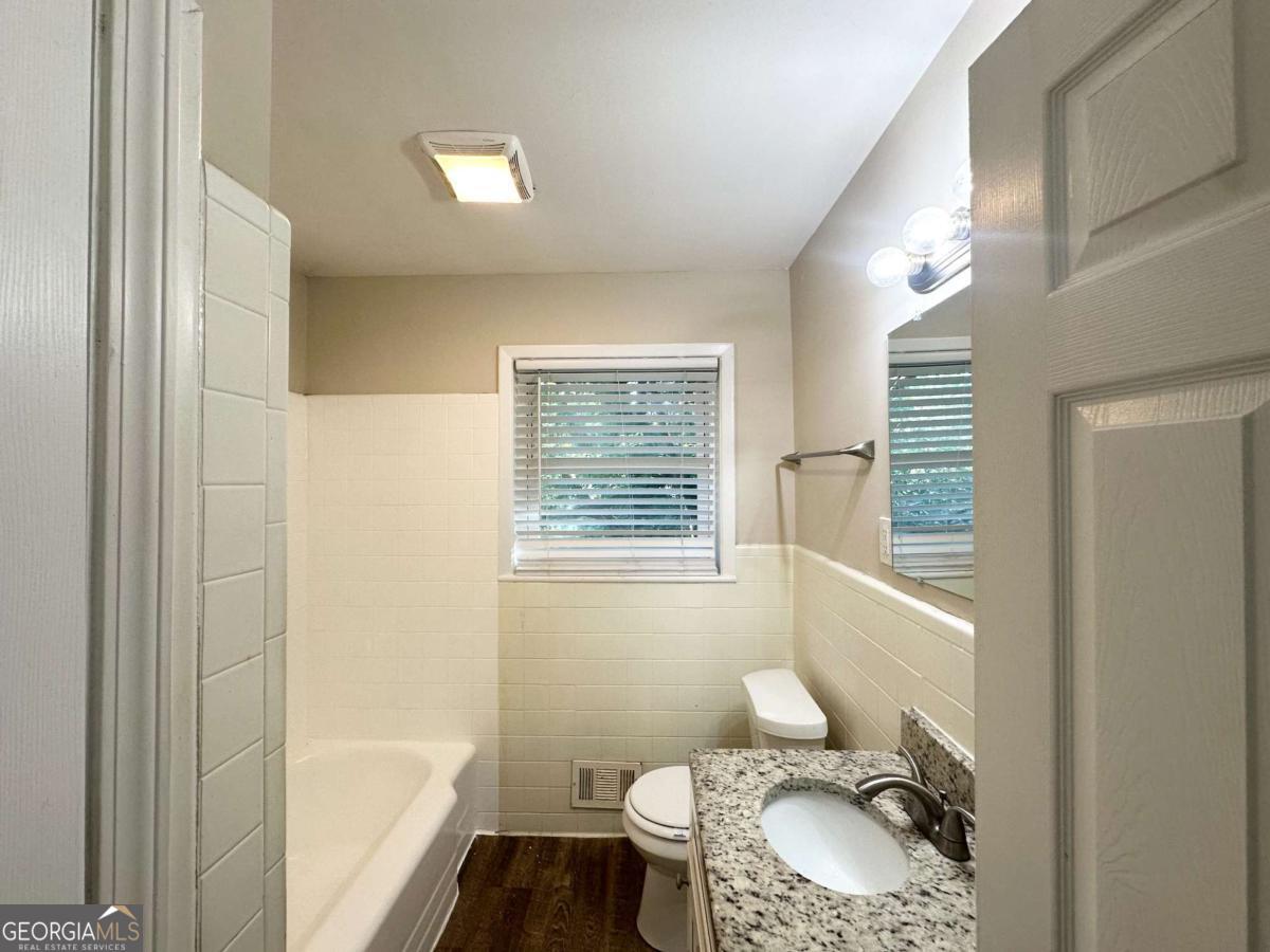 3158 Wisteria Way Property Photo 10