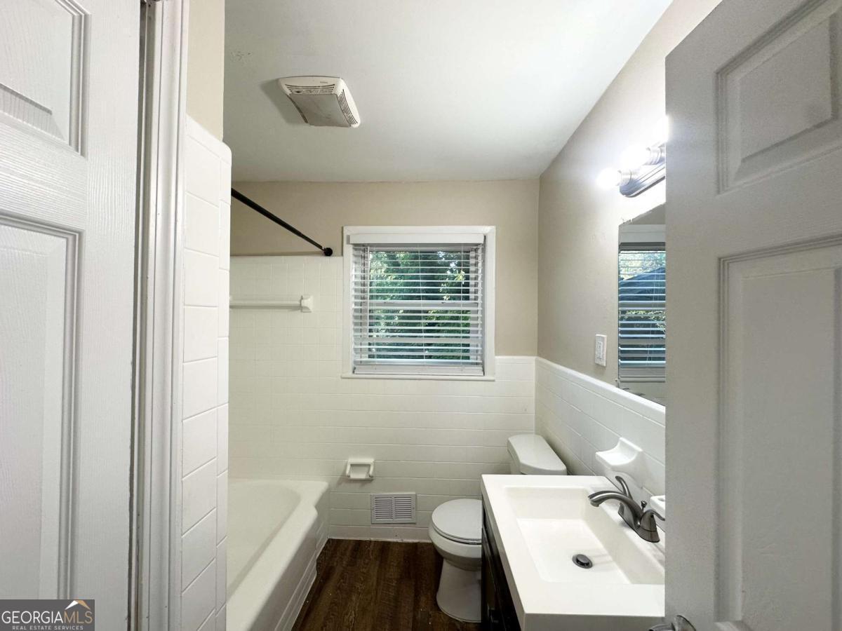 3158 Wisteria Way Property Photo 17