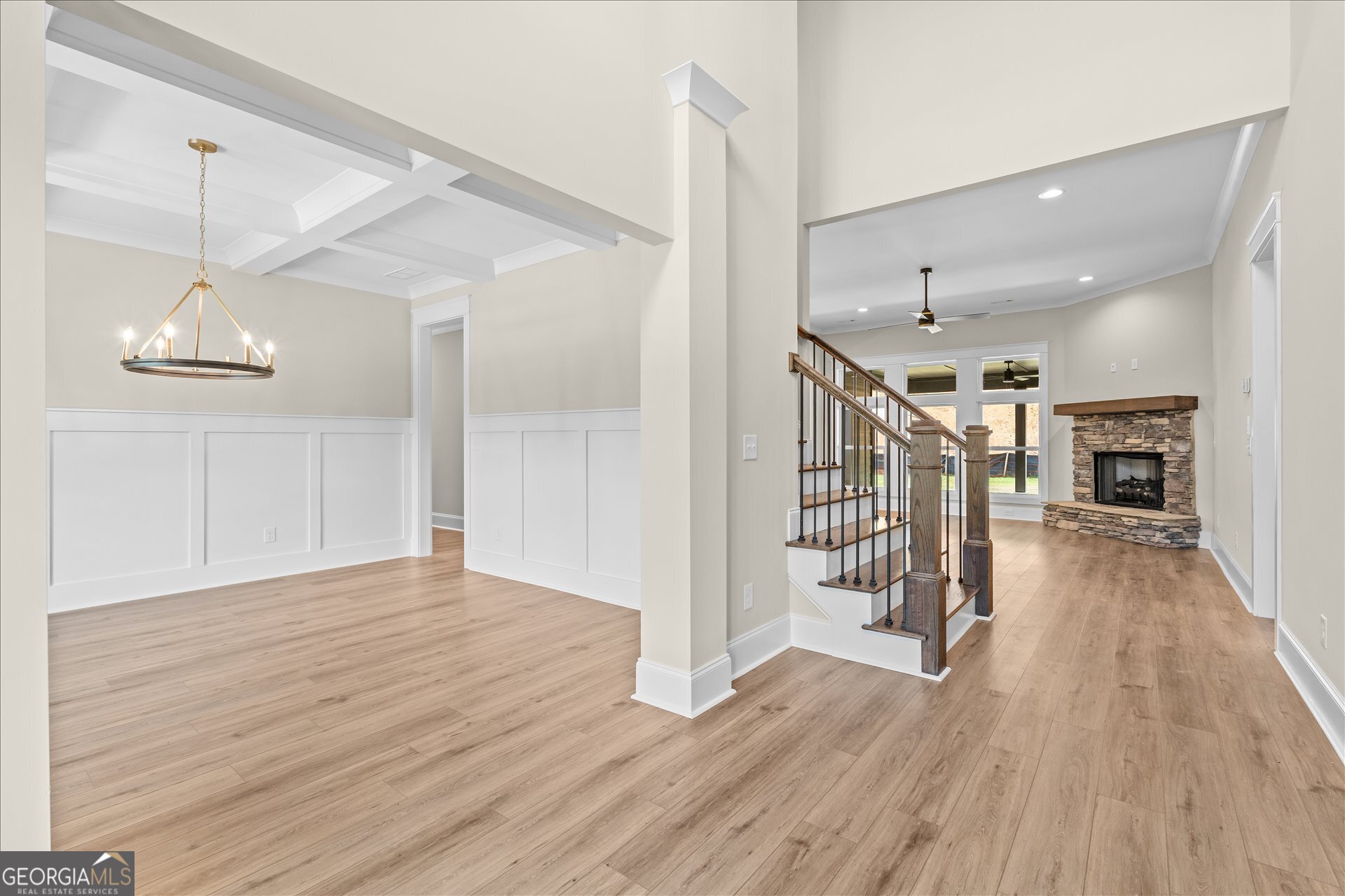 161 West Lake Boulevard Property Photo 10