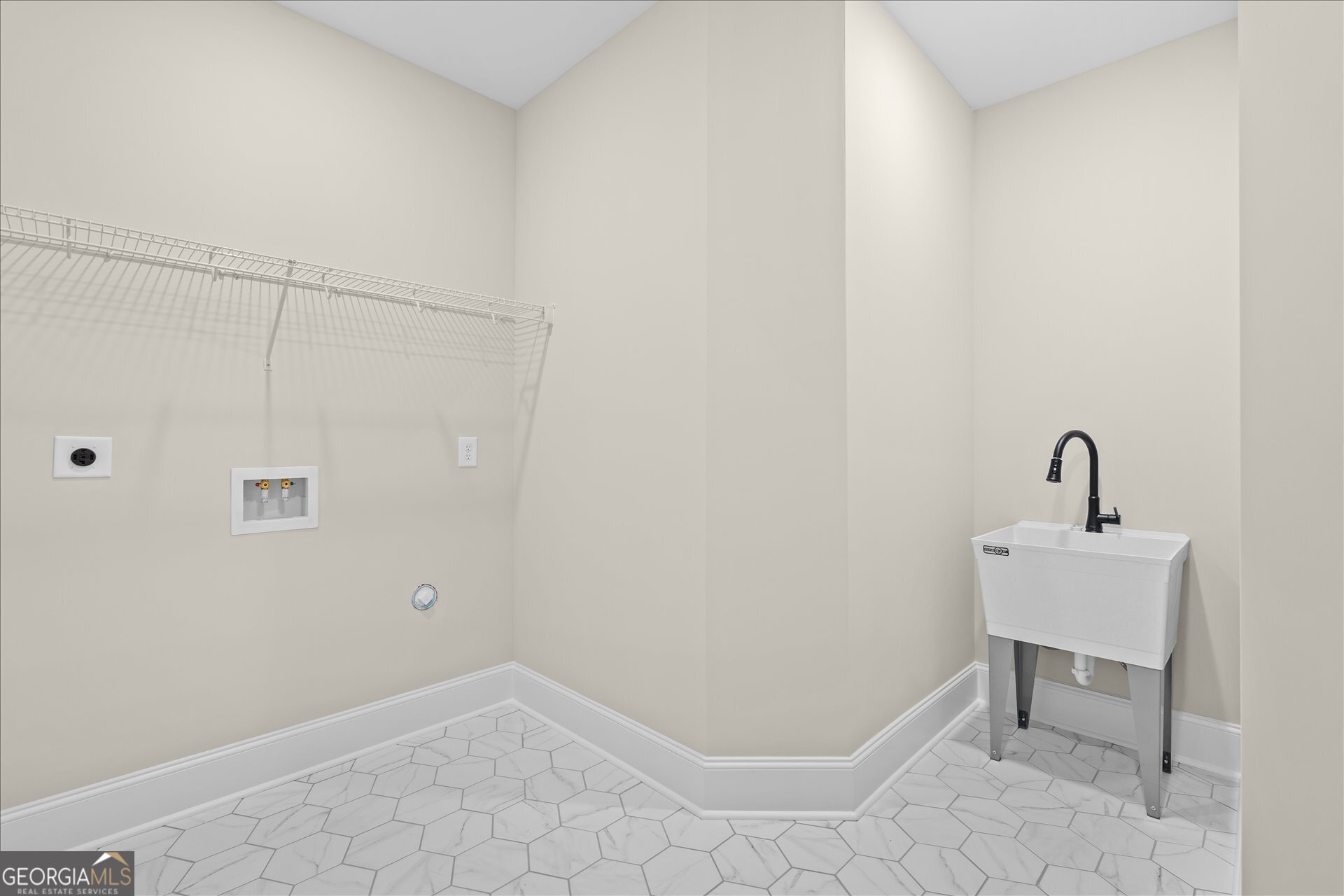 161 West Lake Boulevard Property Photo 22