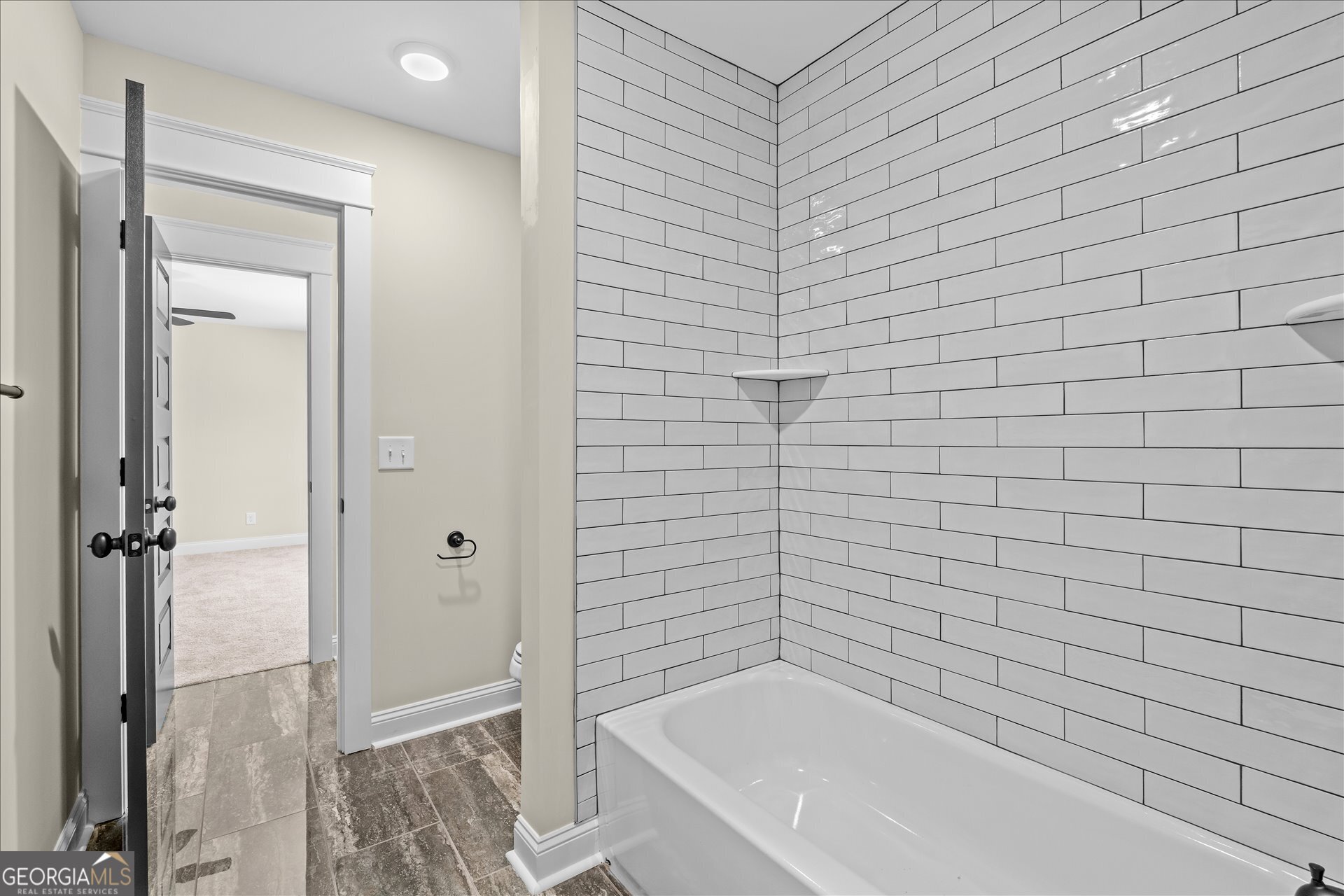 161 West Lake Boulevard Property Photo 40