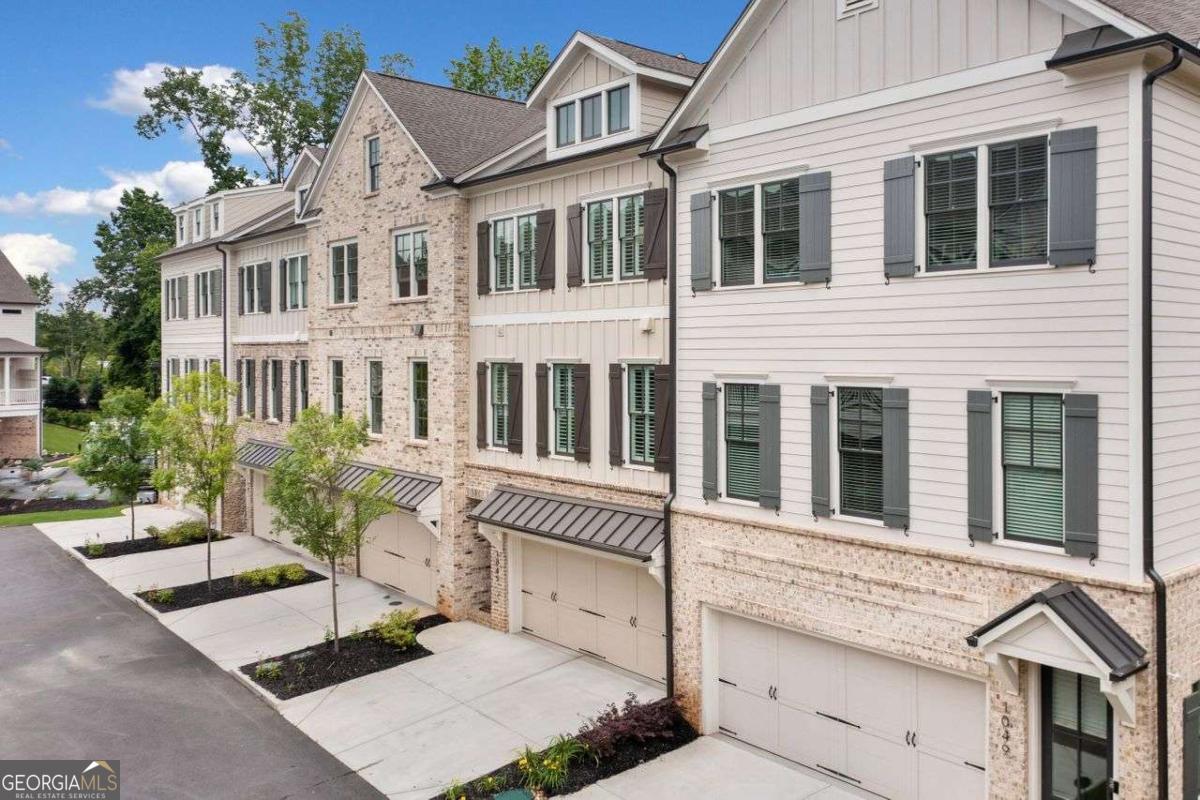 1045 Endeavour Court