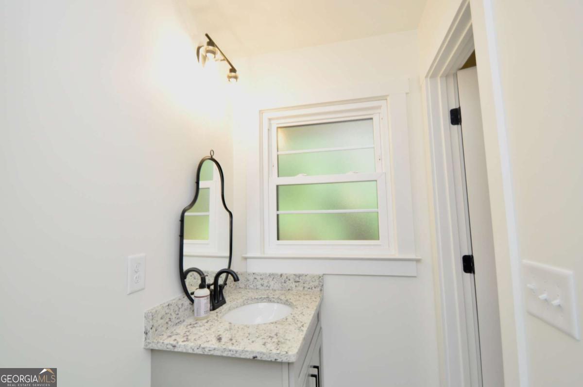 225 Sherwood Drive Property Photo 23