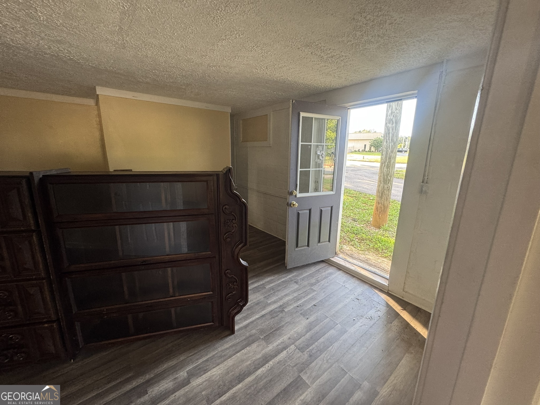 1837 Highway 19 N Property Photo 26