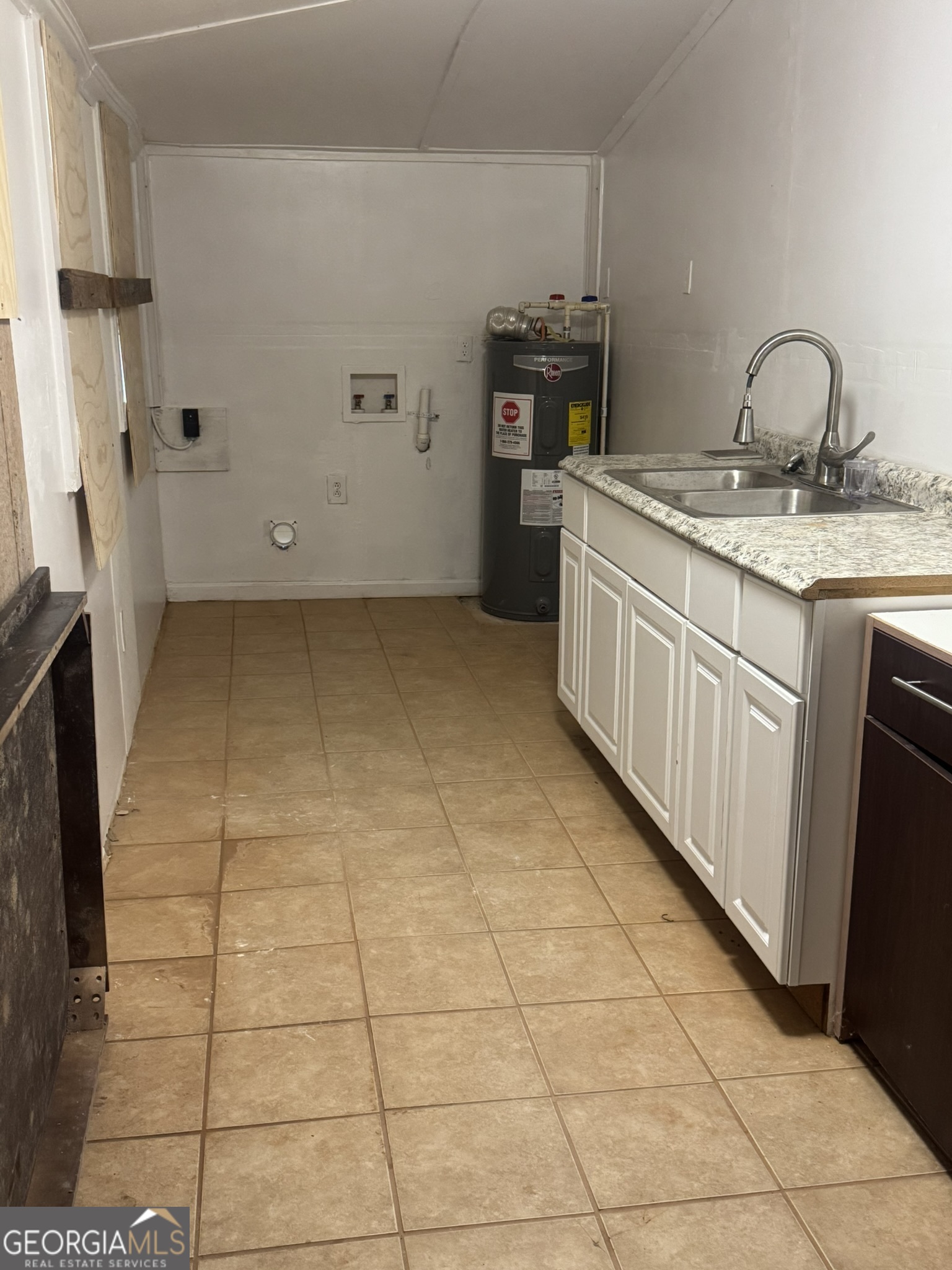 1837 Highway 19 N Property Photo 31