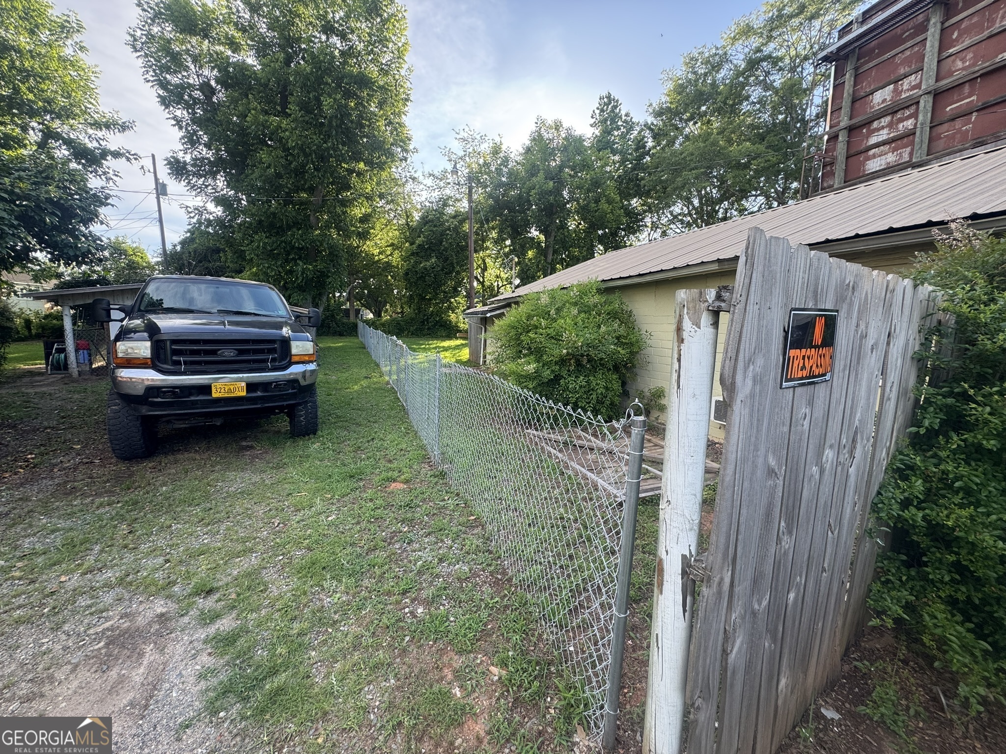 1837 Highway 19 N Property Photo 35