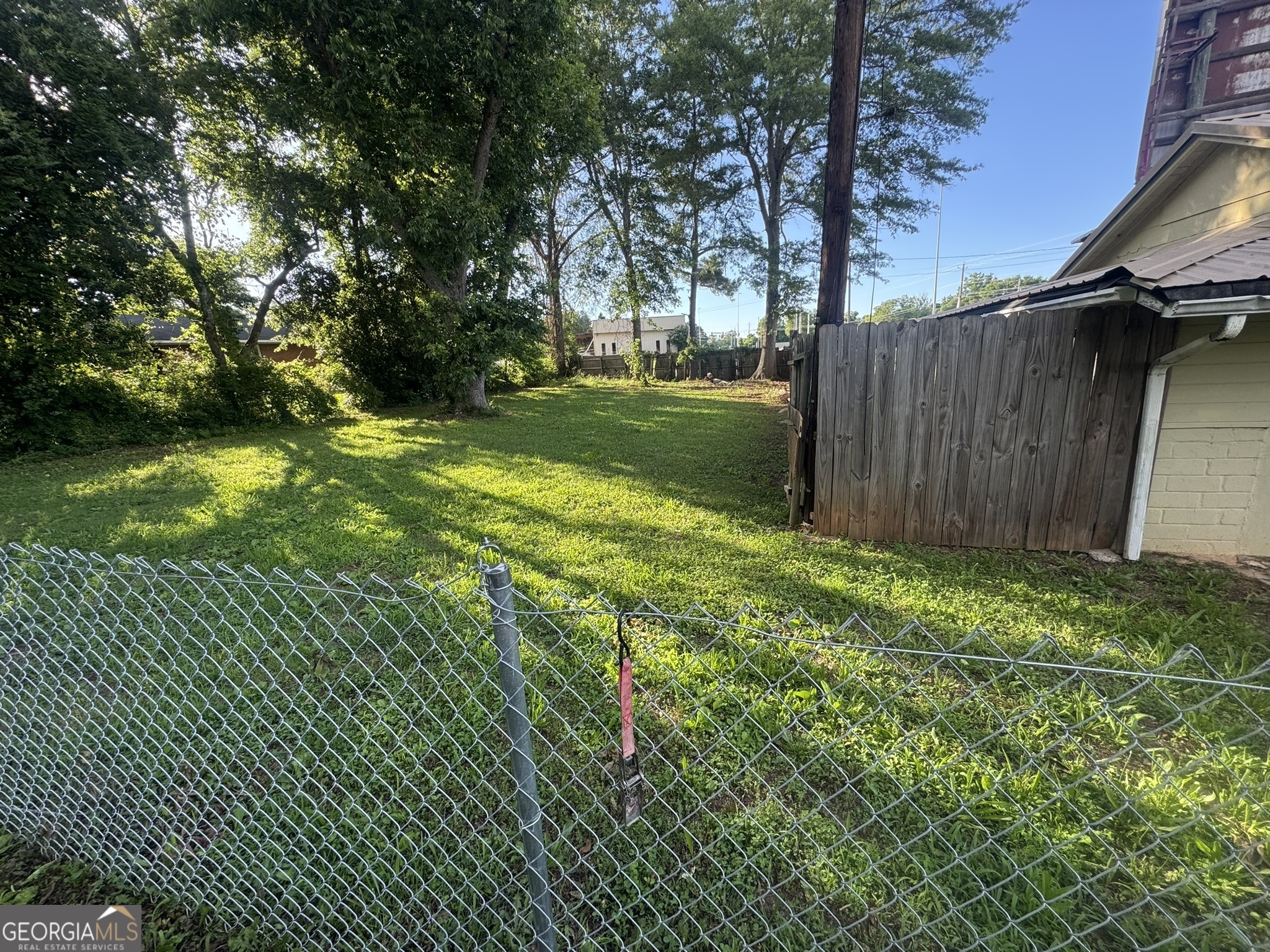 1837 Highway 19 N Property Photo 36