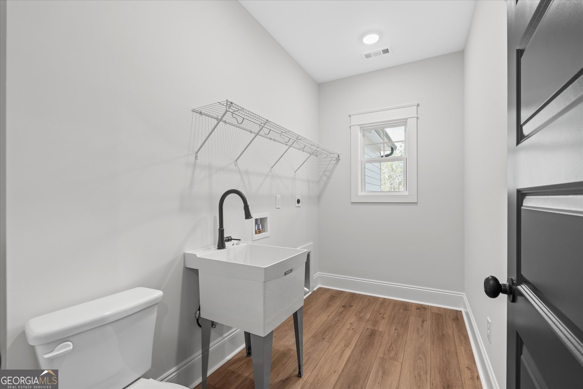 177 West Lake Boulevard Property Photo 27
