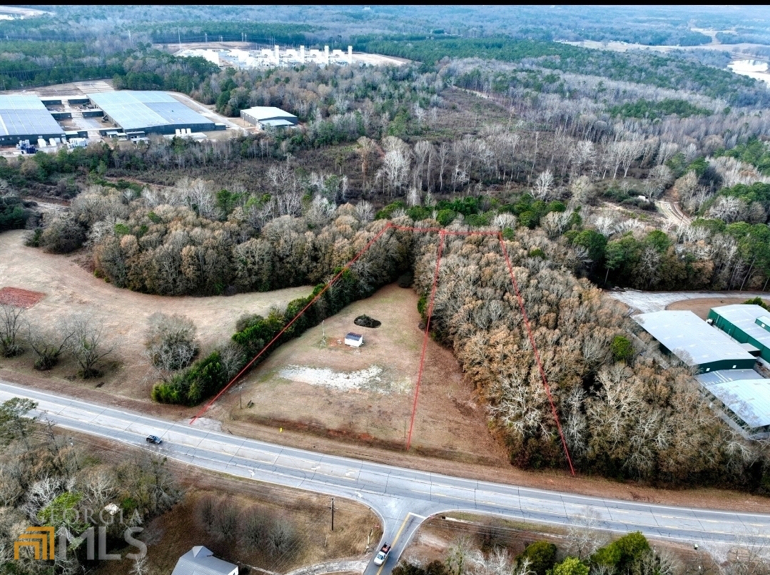 1699 Barnesville Highway Property Photo 7