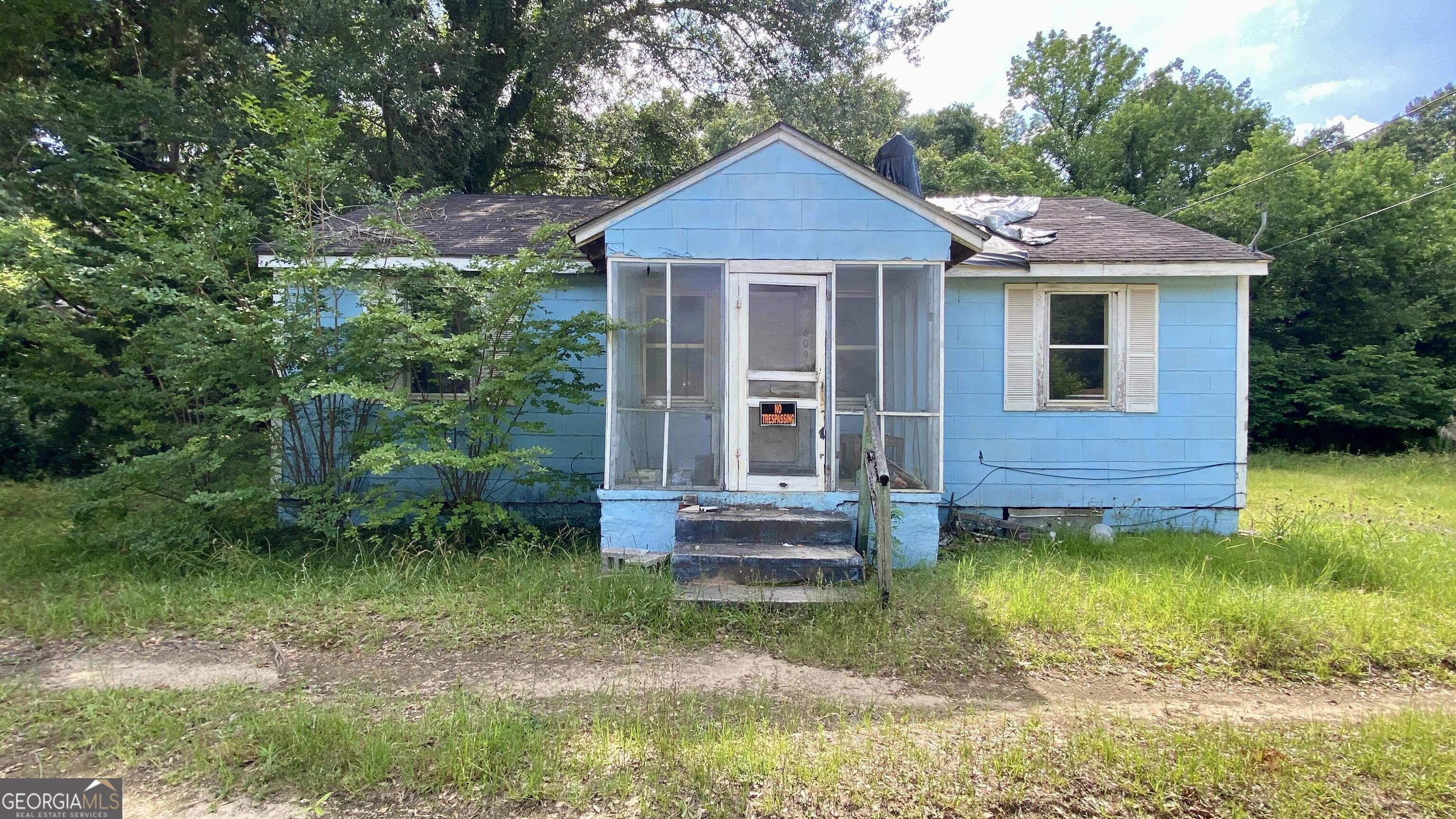609 Virginia Circle