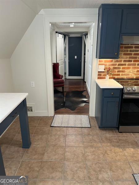 254 Broad Street Property Photo 6