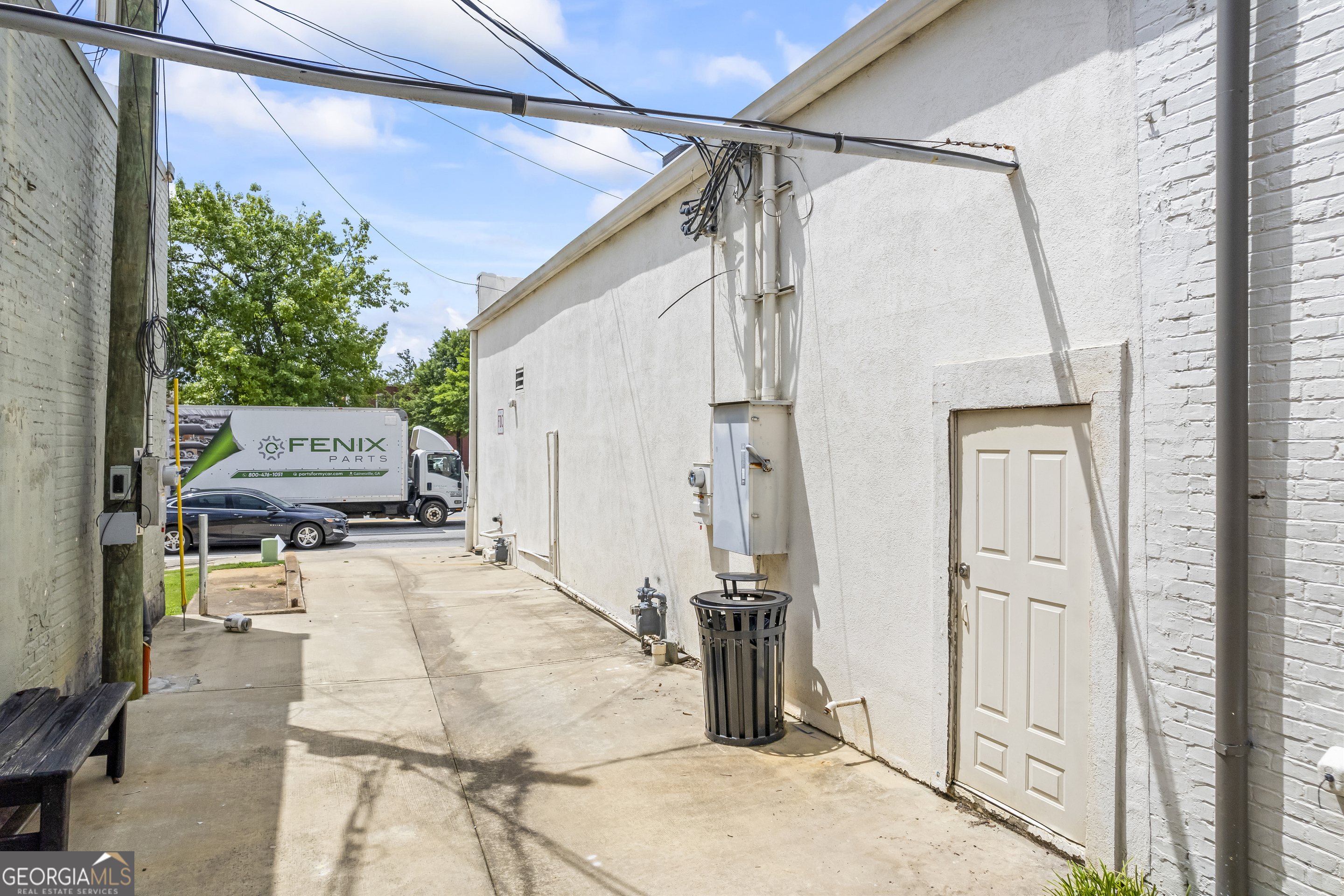 100 N Broad Street Property Photo 14
