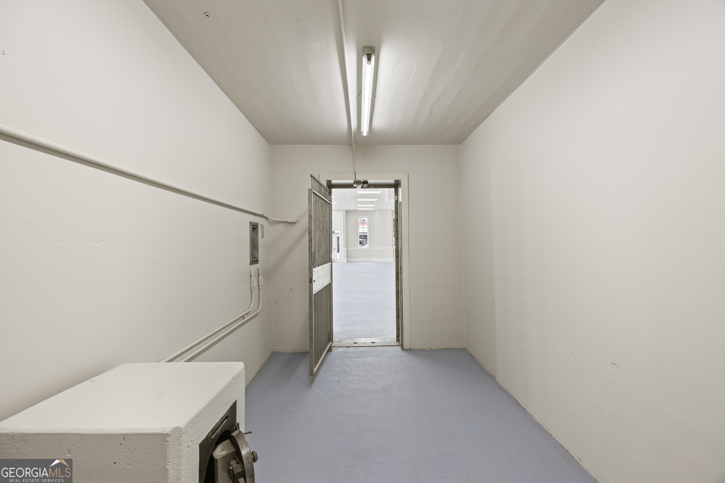 100 N Broad Street Property Photo 22