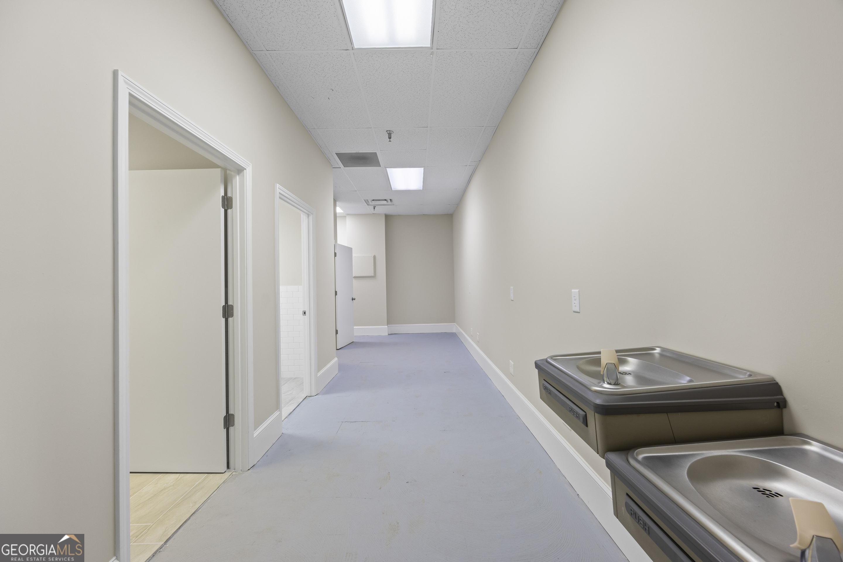 100 N Broad Street Property Photo 32