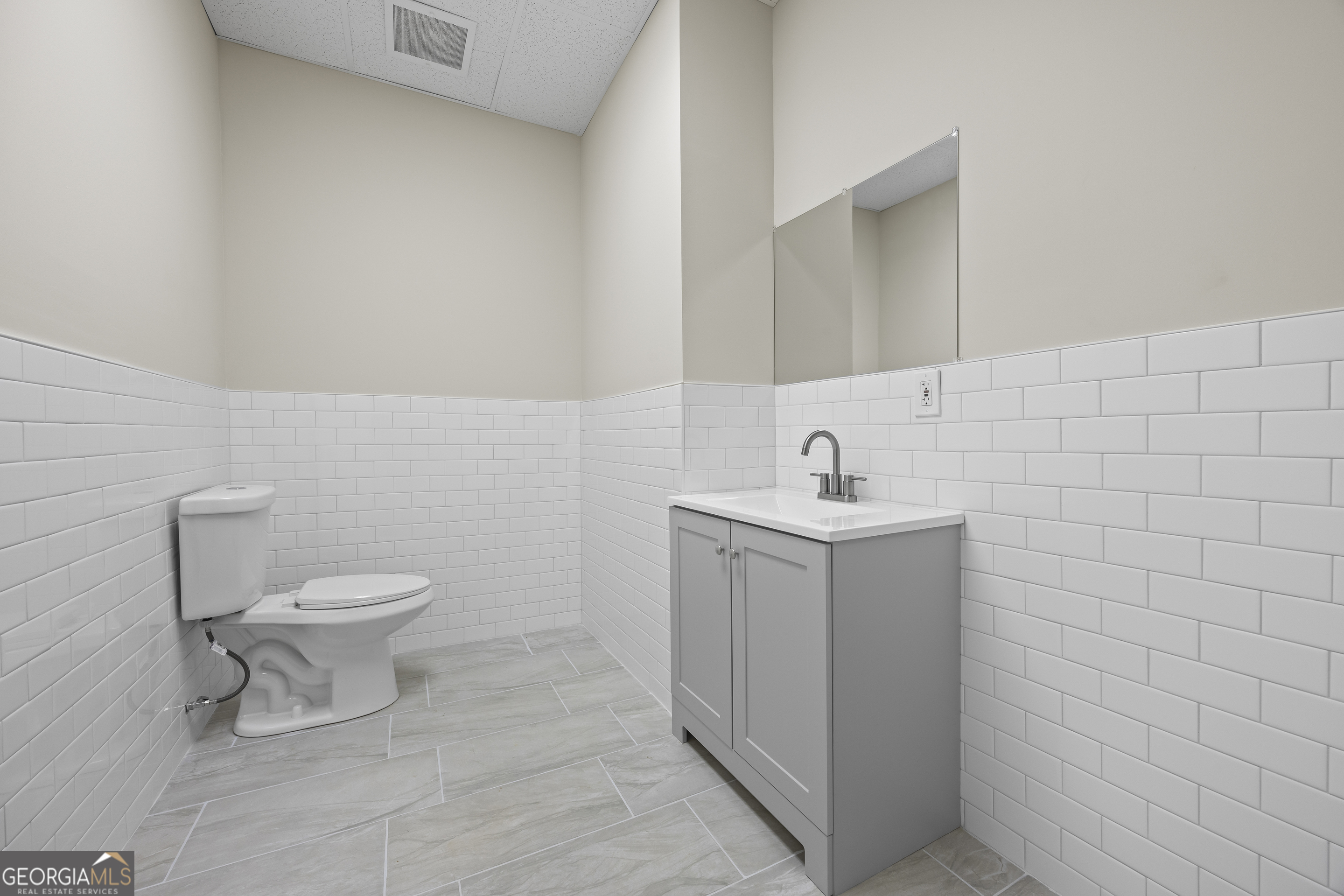 100 N Broad Street Property Photo 41