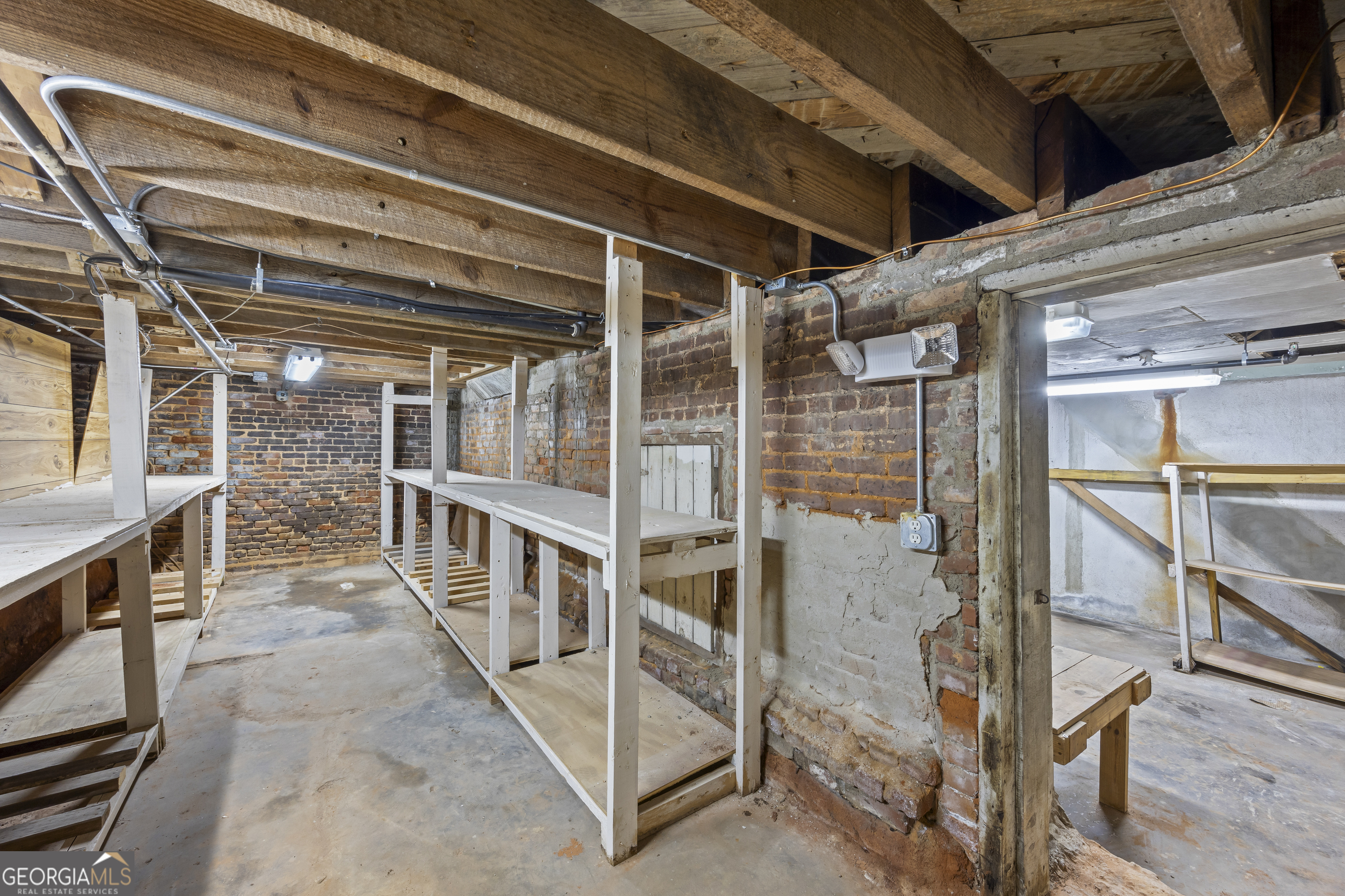 100 N Broad Street Property Photo 51