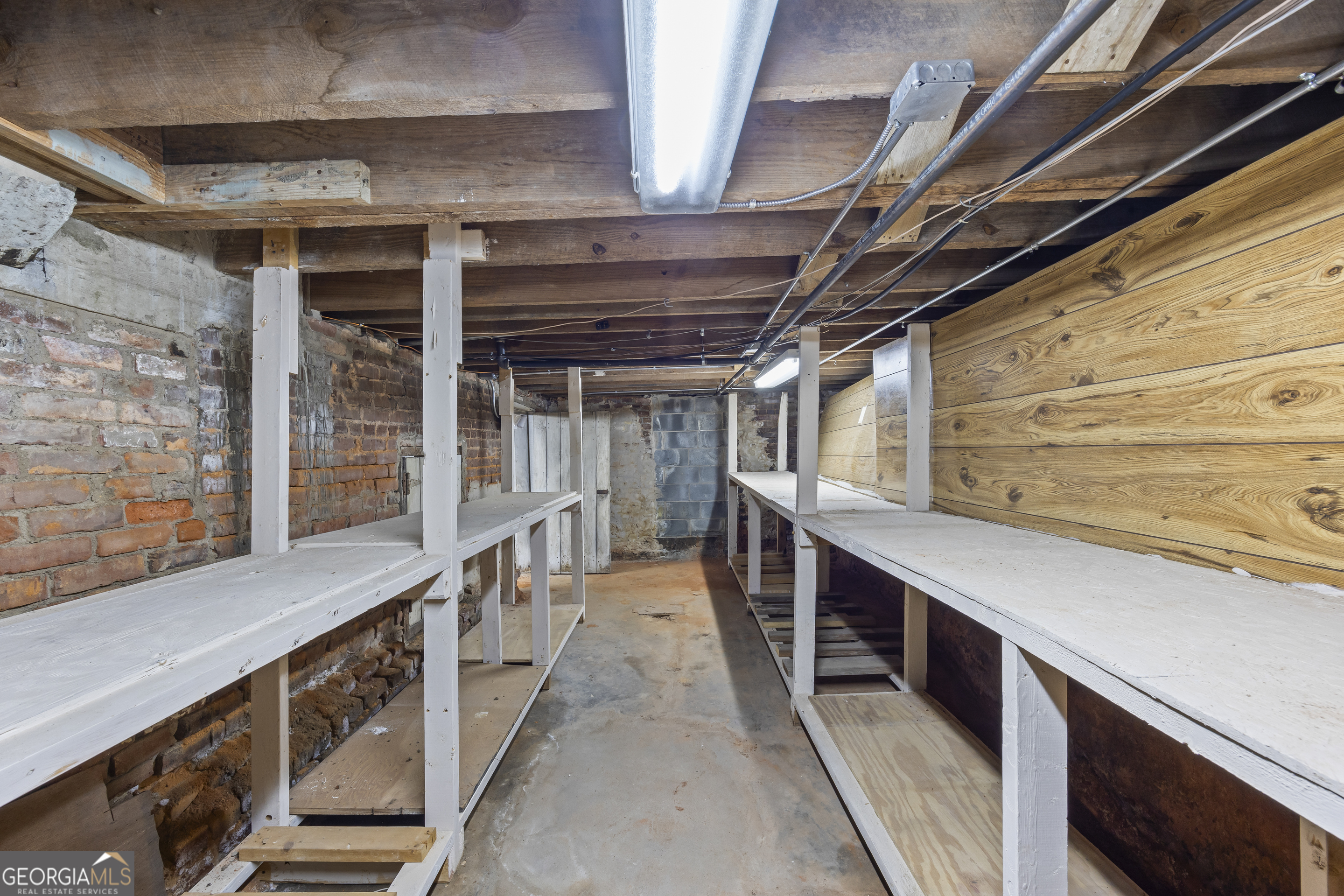 100 N Broad Street Property Photo 52