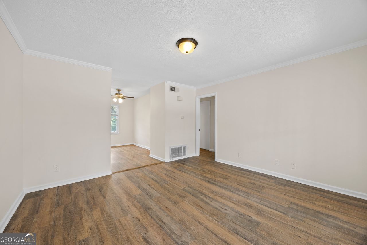 135 Hill Street # 22 Property Photo 26