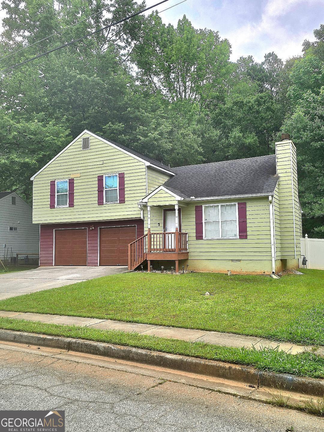 35 Hampton Oaks Drive Property Photo 1