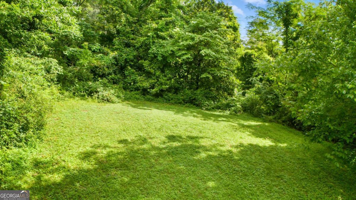12492 Bells Ferry Road Property Photo 9