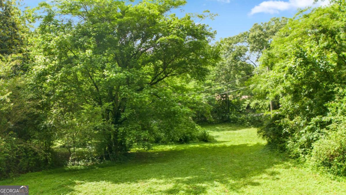 12492 Bells Ferry Road Property Photo 10