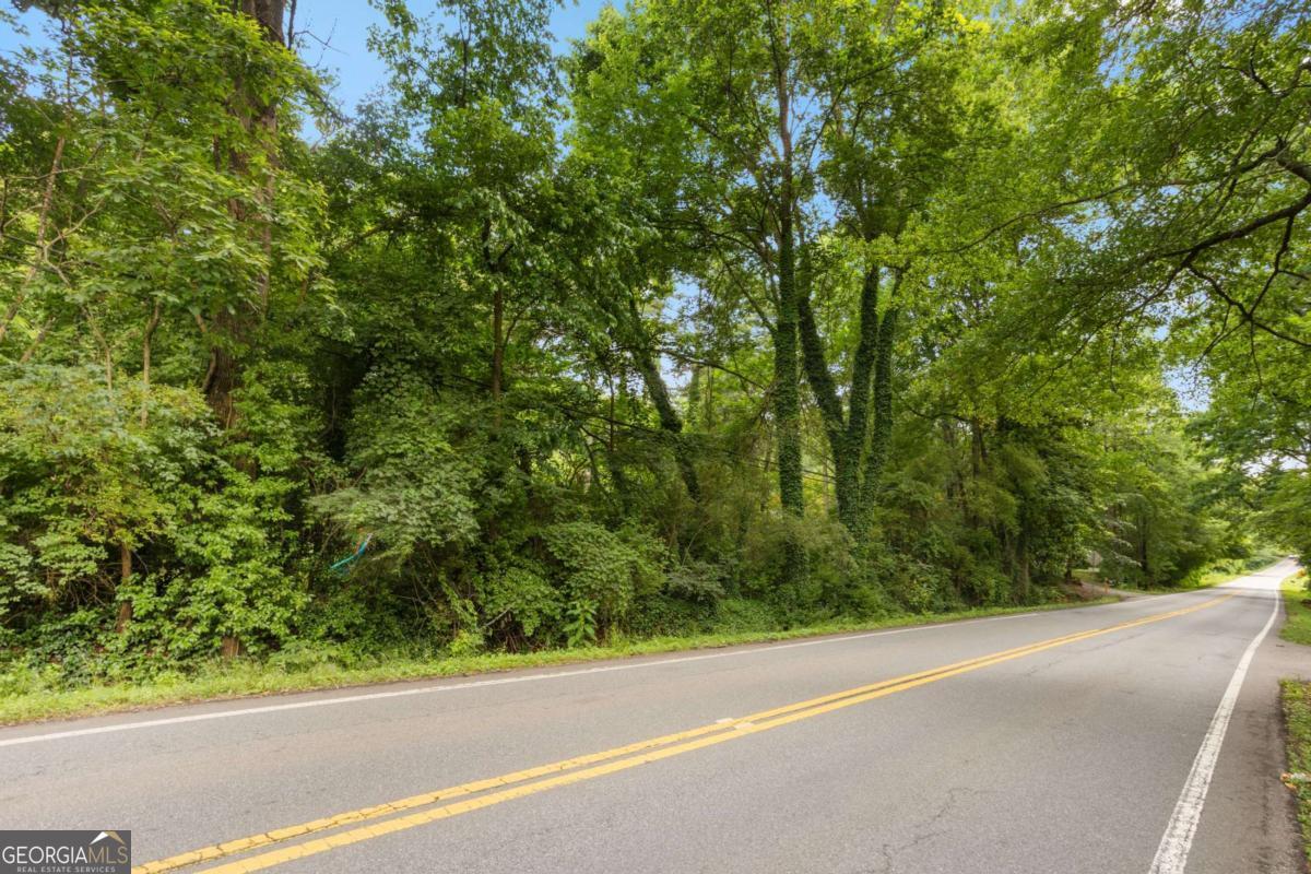 12492 Bells Ferry Road Property Photo 24