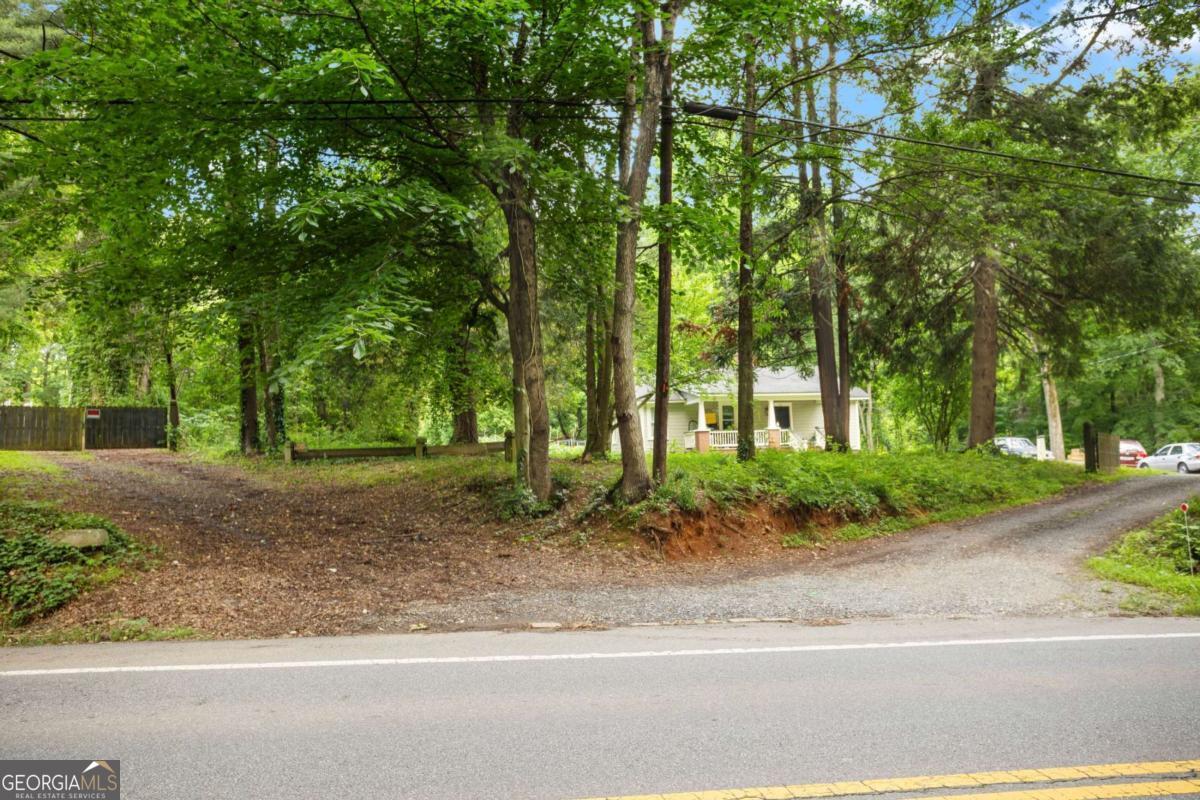 12492 Bells Ferry Road Property Photo 31