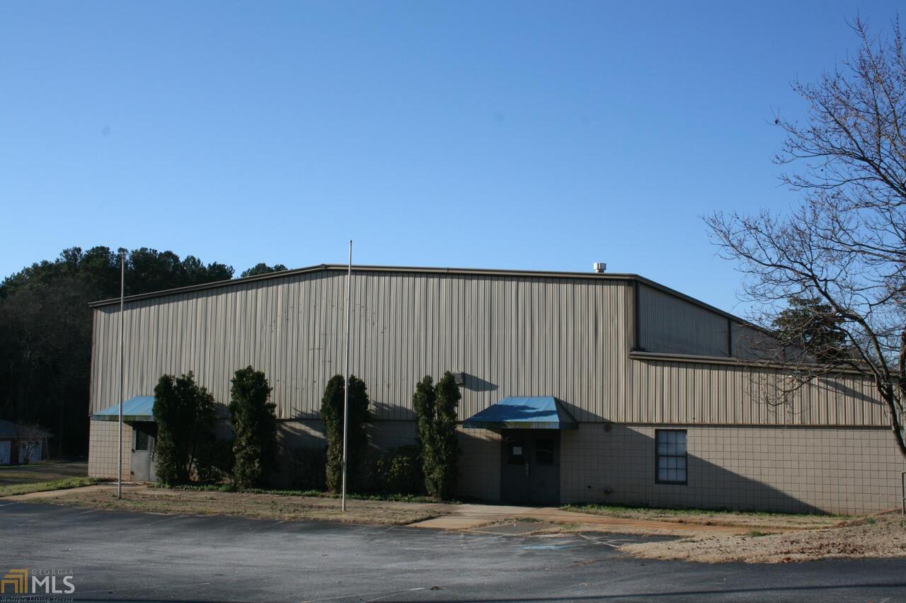 2360 Old Covington Highway Sw Property Photo 5