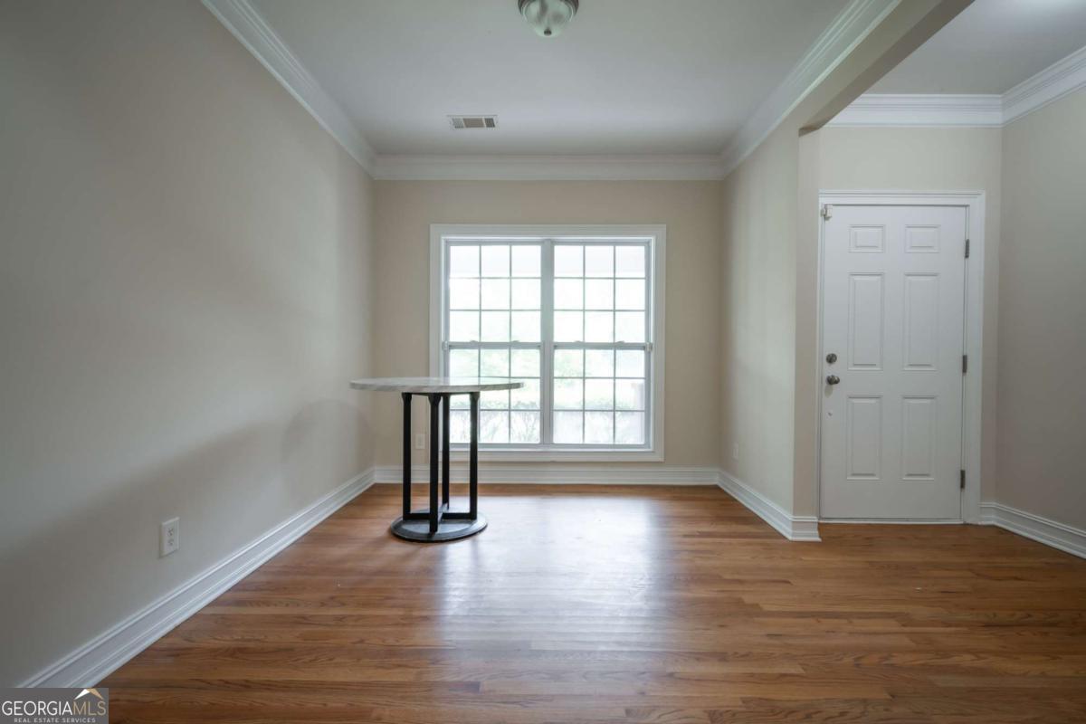 351 Hampton Park Drive Property Photo 3