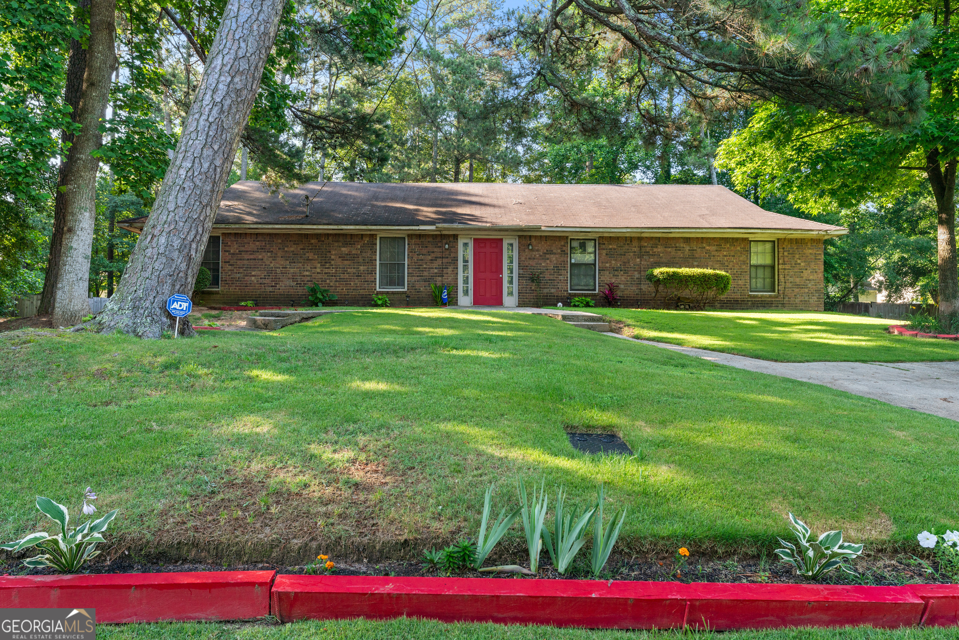 5512 Goodwick Way Property Photo 1