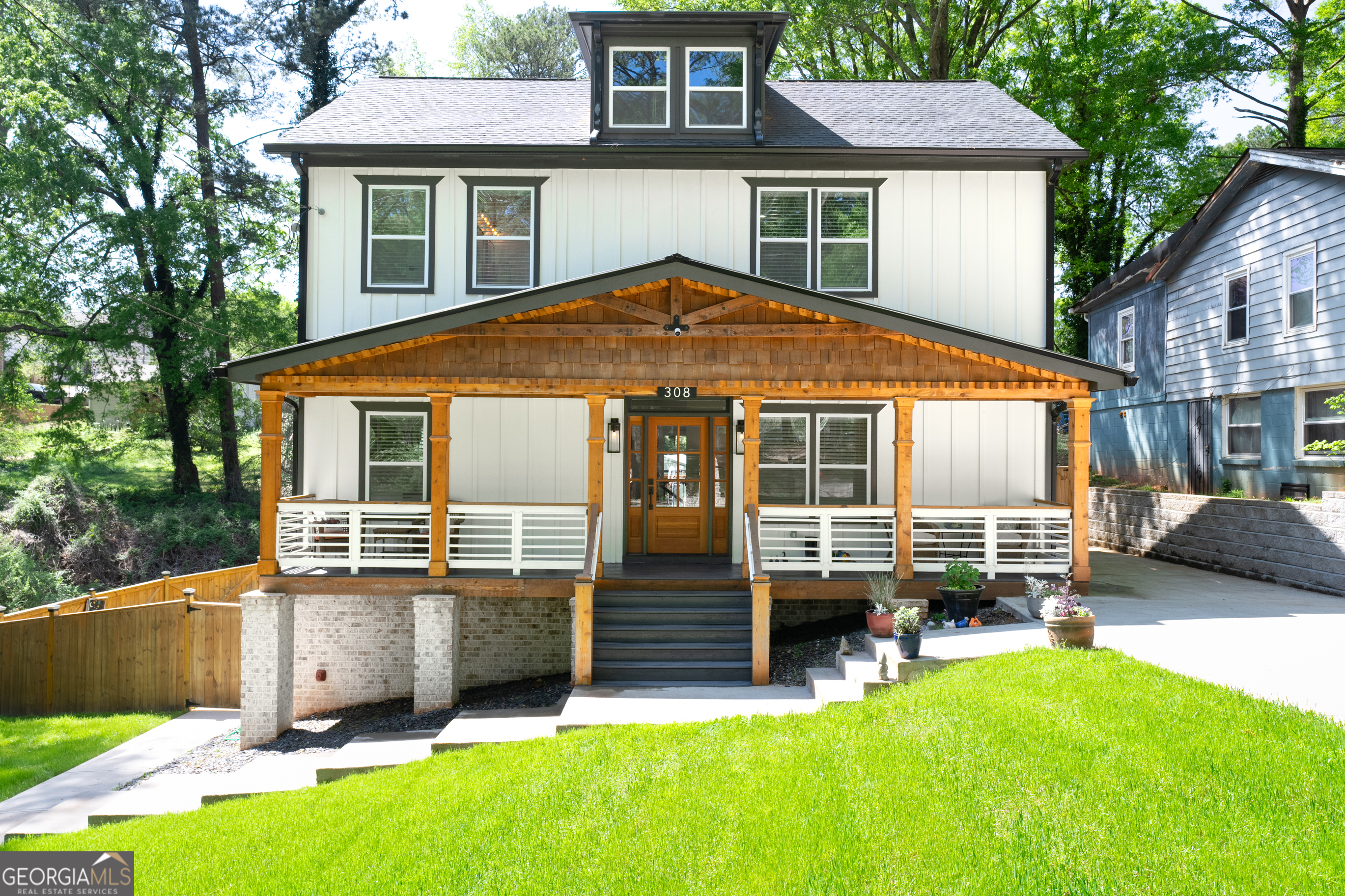 308 Reed Street