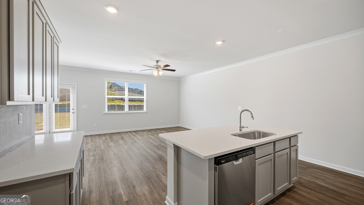 1410 Gray Branch Drive Property Photo 12