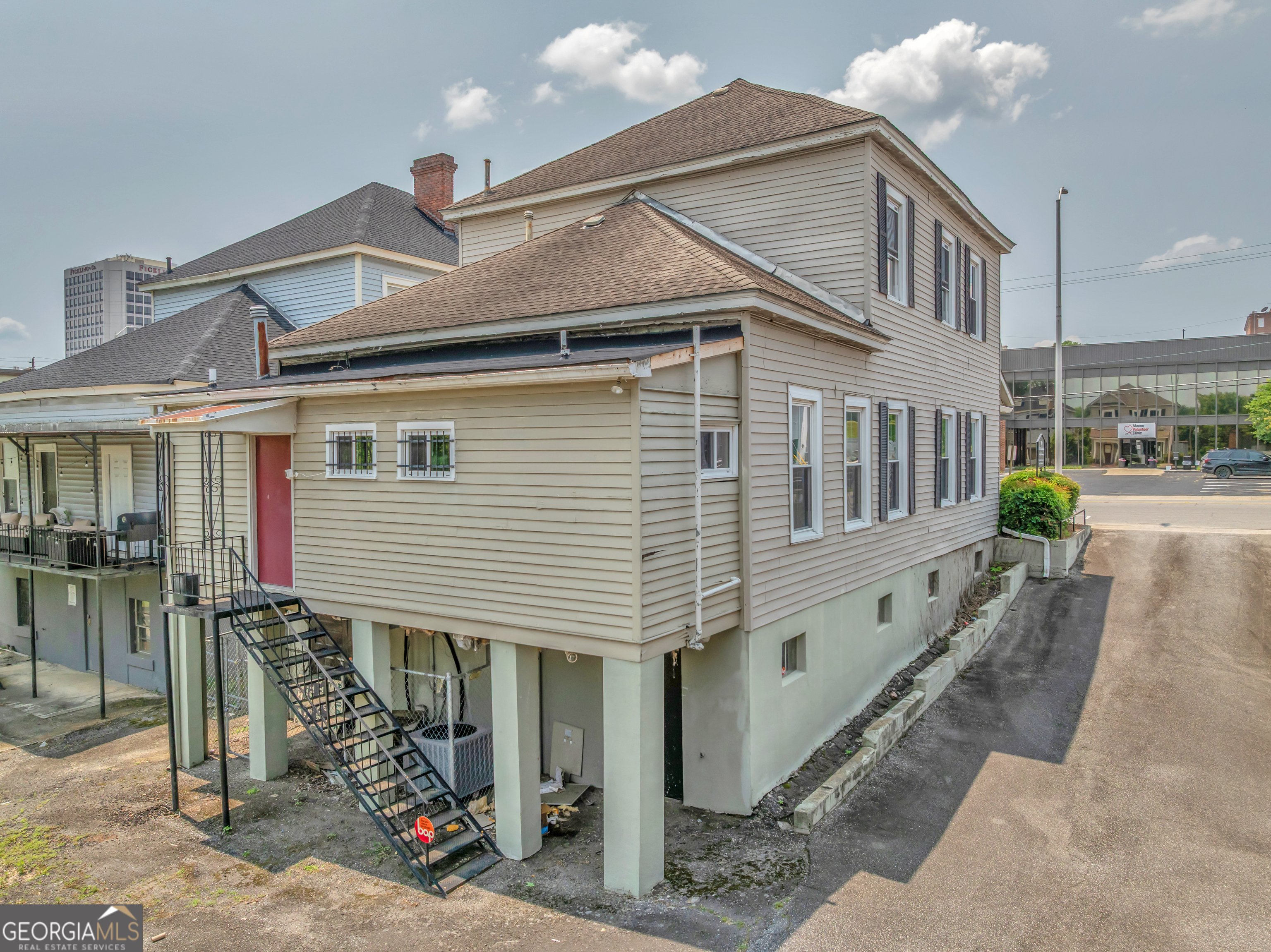 765 Walnut Street Property Photo 21