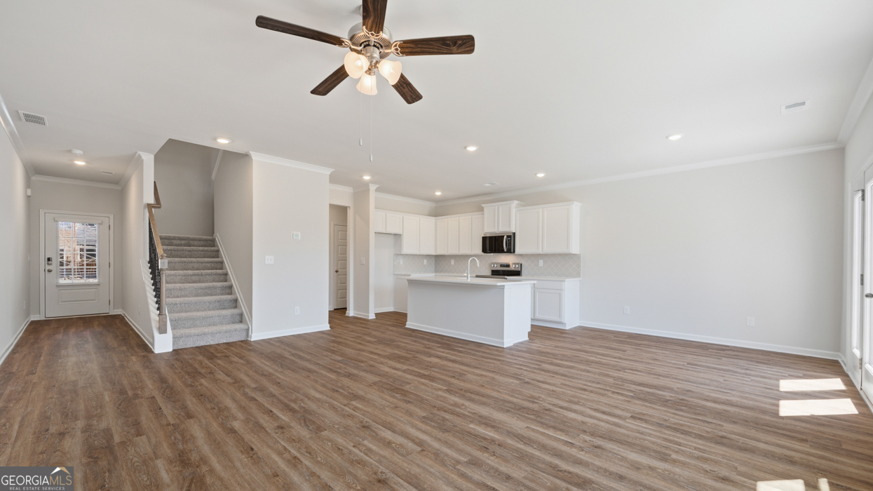 1408 Gray Branch Drive Property Photo 6