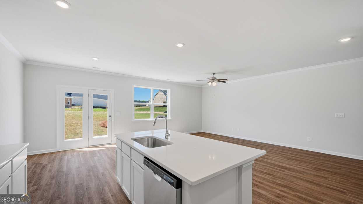 1408 Gray Branch Drive Property Photo 10